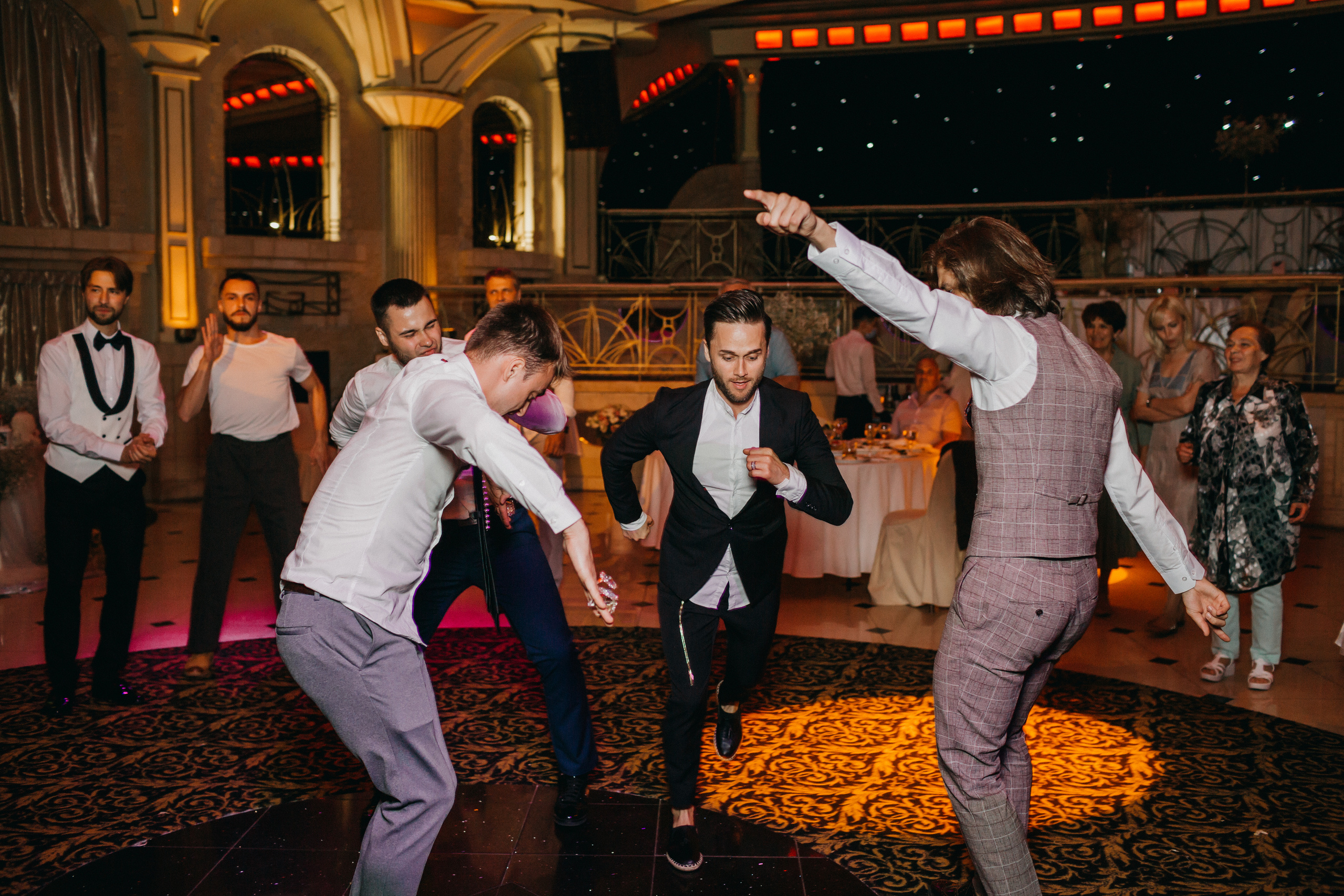 Дима и Эрика. Ведущий на свадьбу в Москве Зубков Алексей