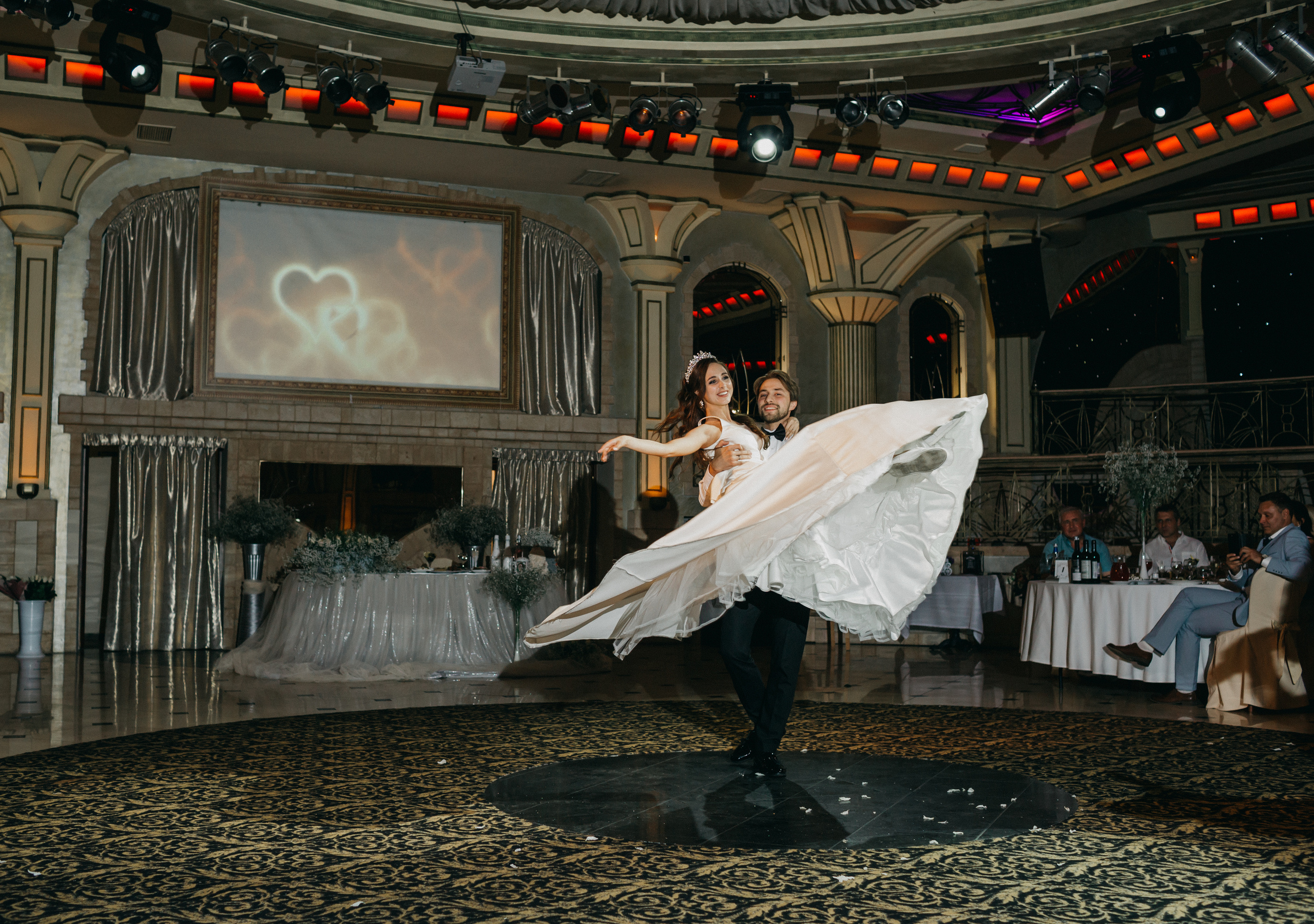 Дима и Эрика. Ведущий на свадьбу в Москве Зубков Алексей