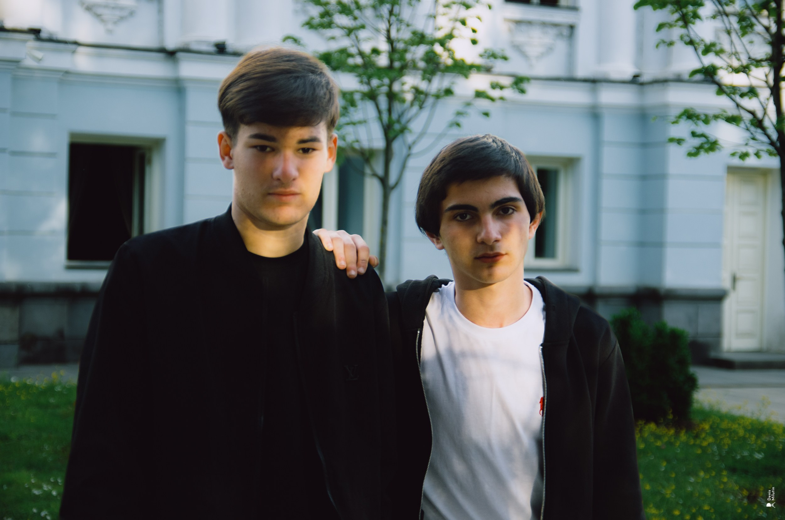 Глициния в Сенаки. Портретный фотограф Денис Милютин