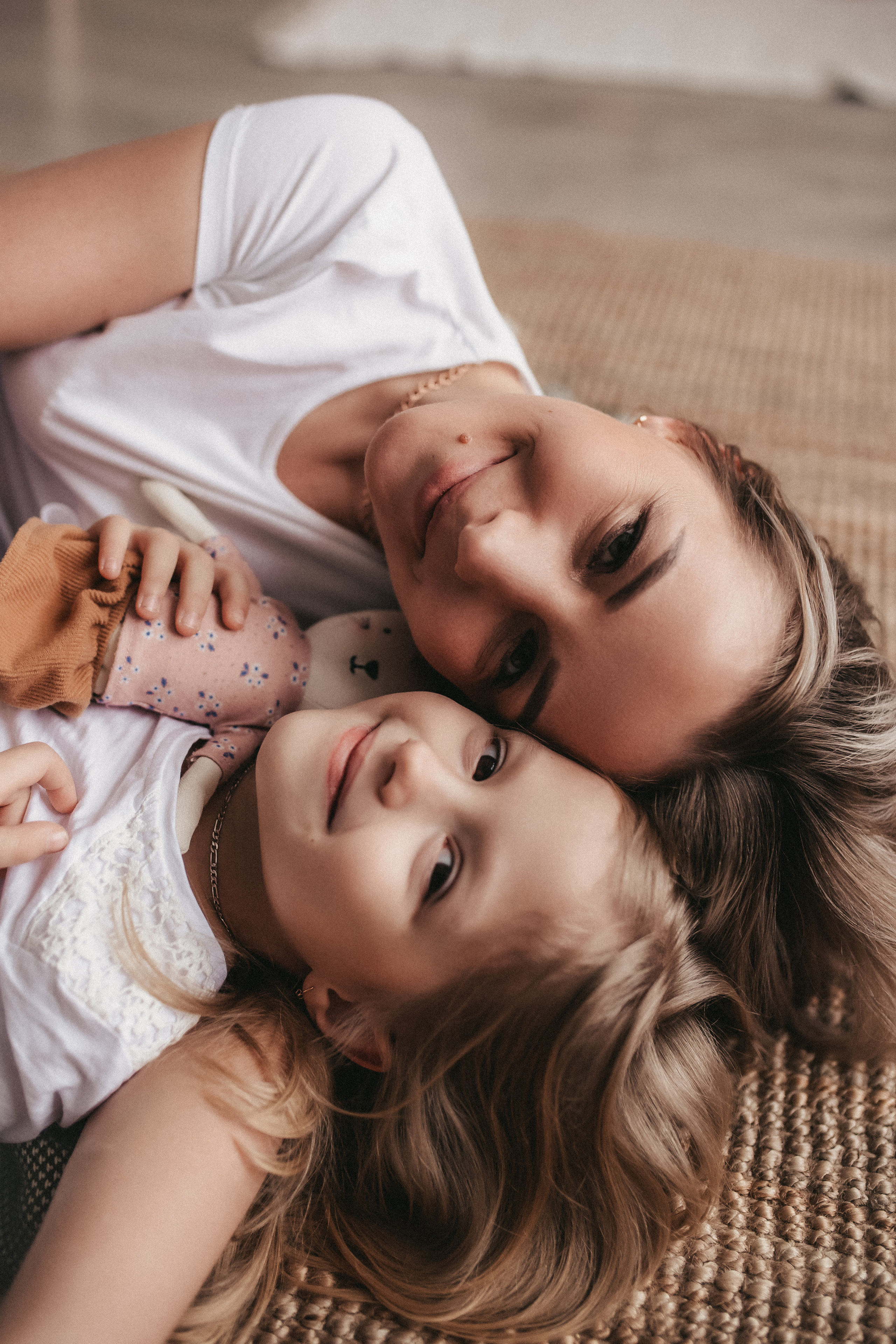 Вероника и Ева. Фотограф в Минске — Юлия Деяк. Фотосессии в Минске