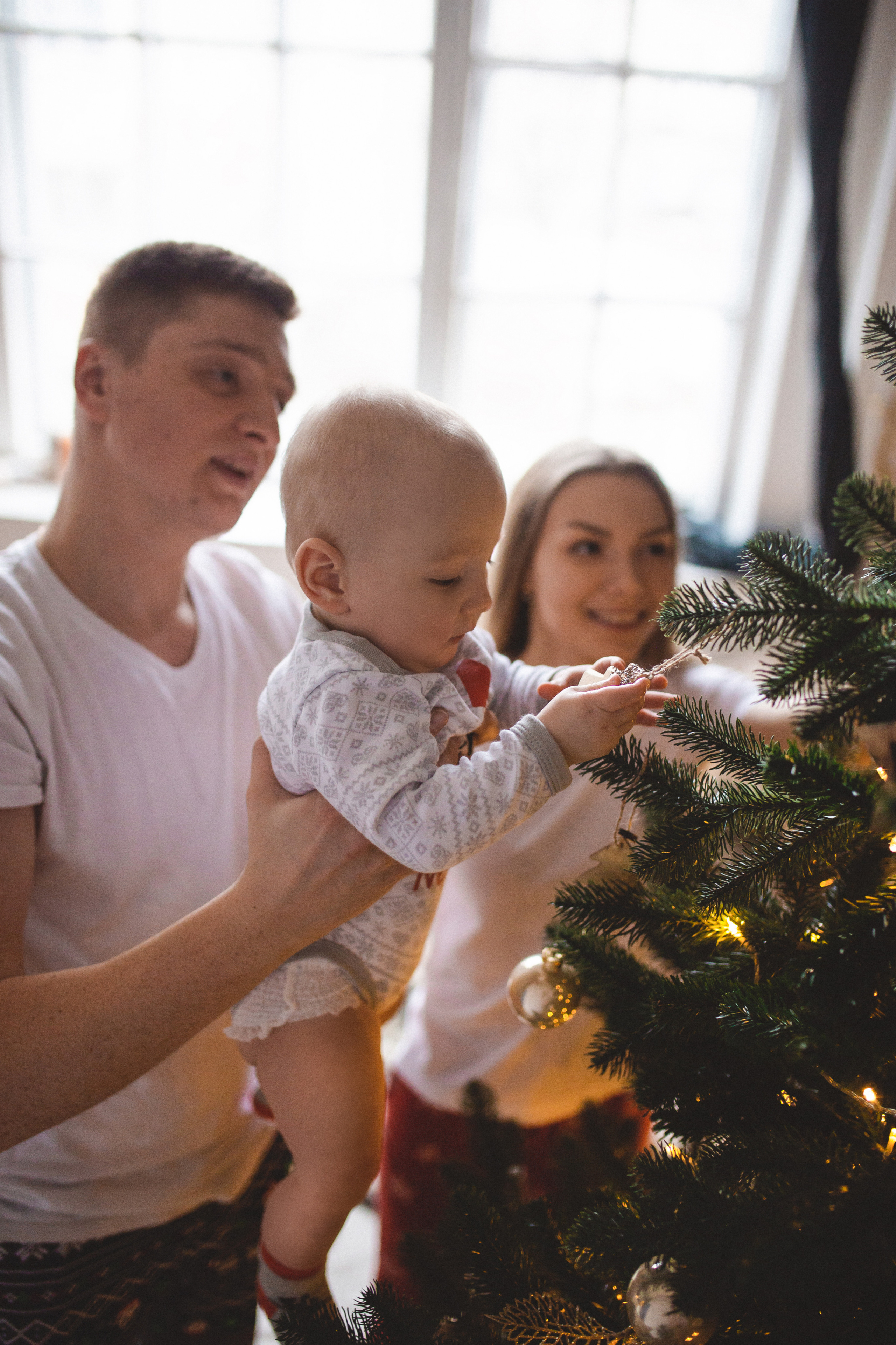 Новогодние Диана, Илья и Марк. Фотограф в Минске — Юлия Деяк. Фотосессии в Минске