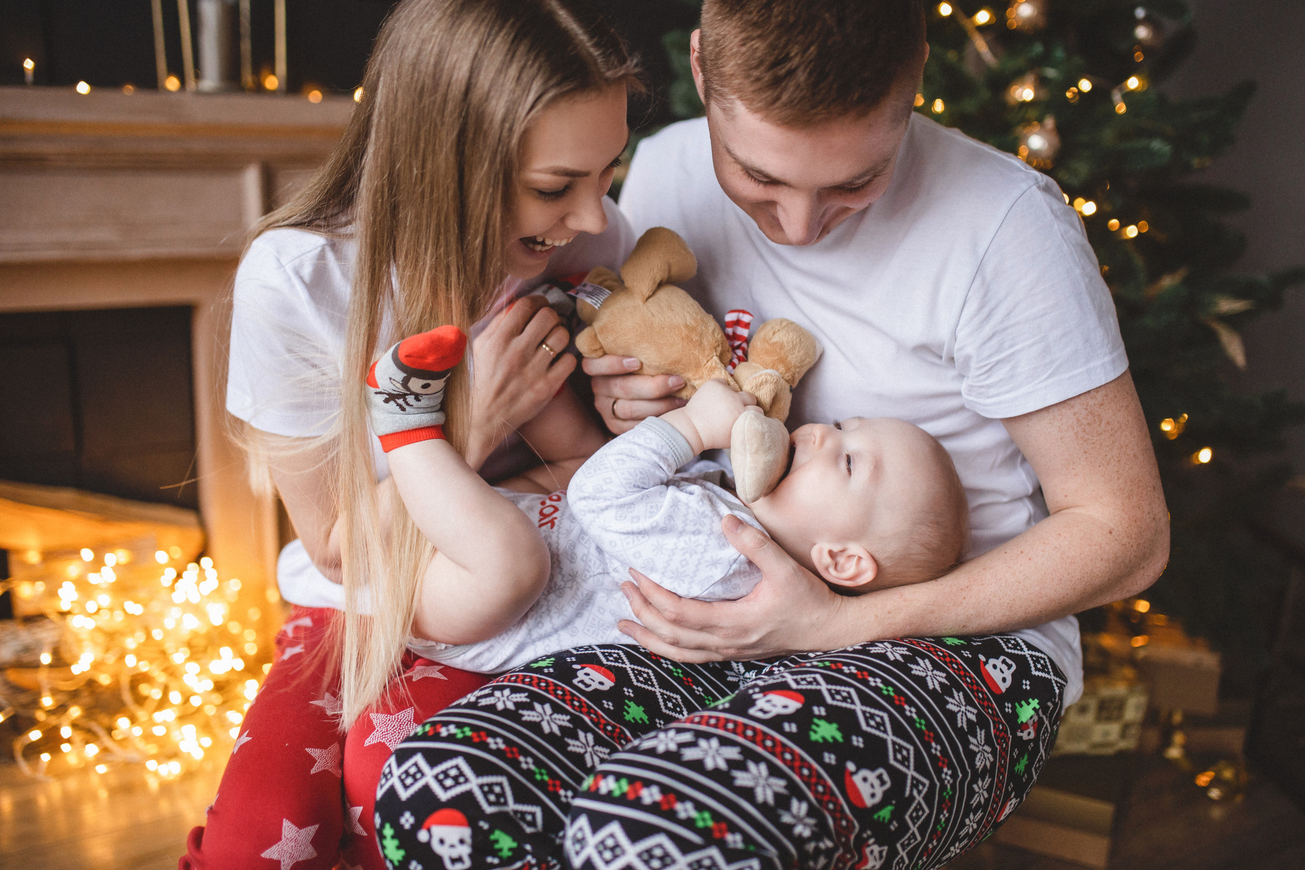 Новогодние Диана, Илья и Марк. Фотограф в Минске — Юлия Деяк. Фотосессии в Минске