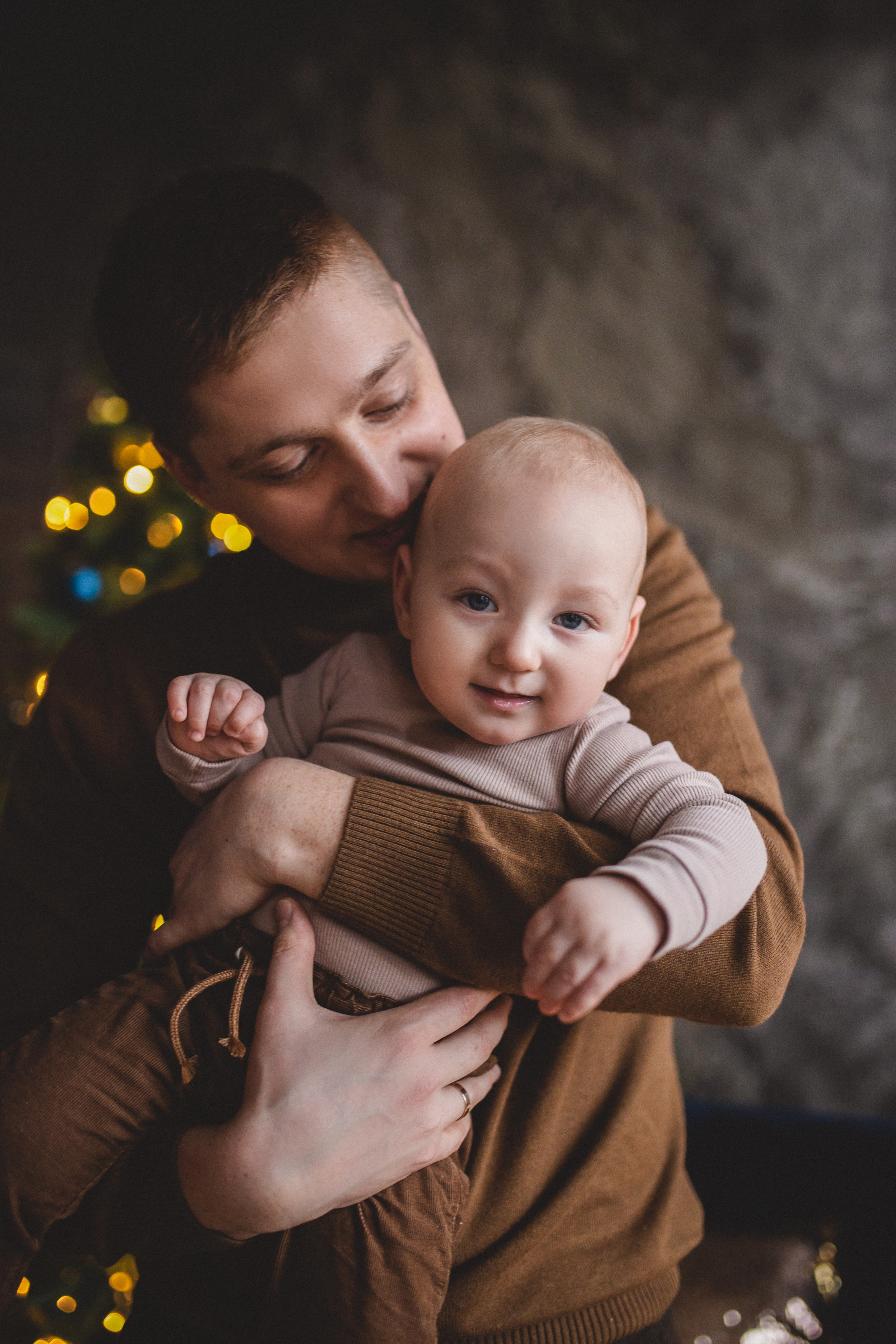 Новогодние Диана, Илья и Марк. Фотограф в Минске — Юлия Деяк. Фотосессии в Минске