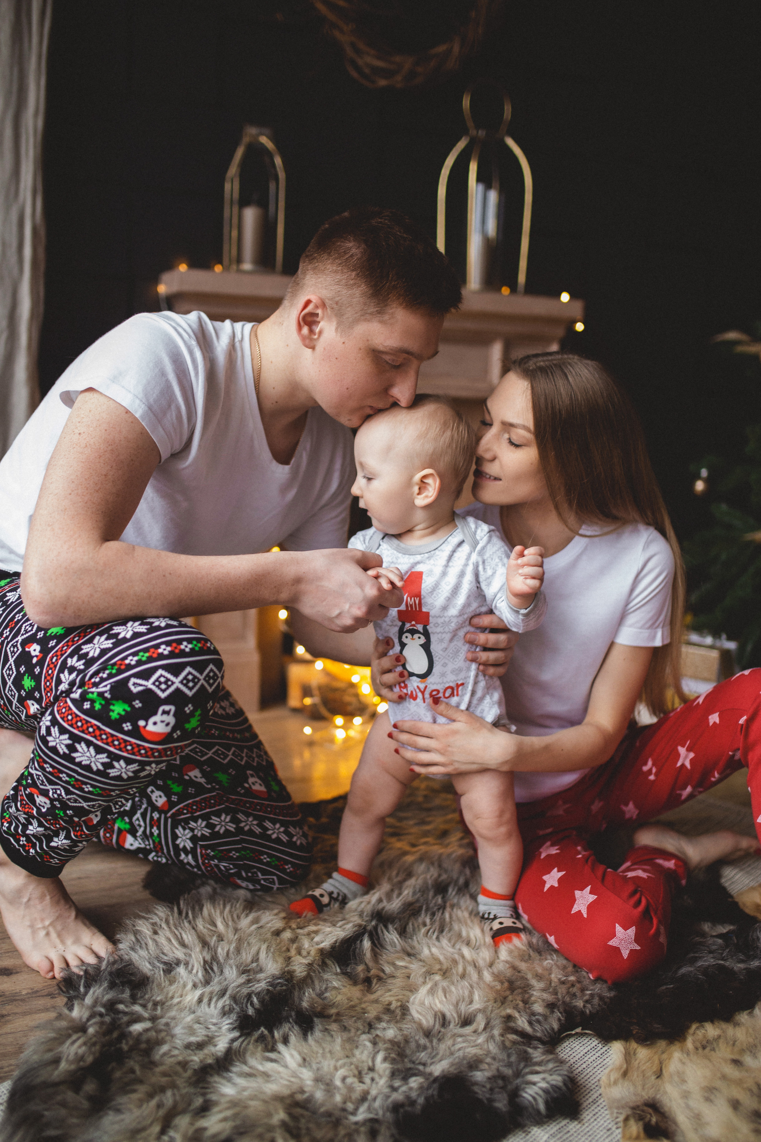 Новогодние Диана, Илья и Марк. Фотограф в Минске — Юлия Деяк. Фотосессии в Минске
