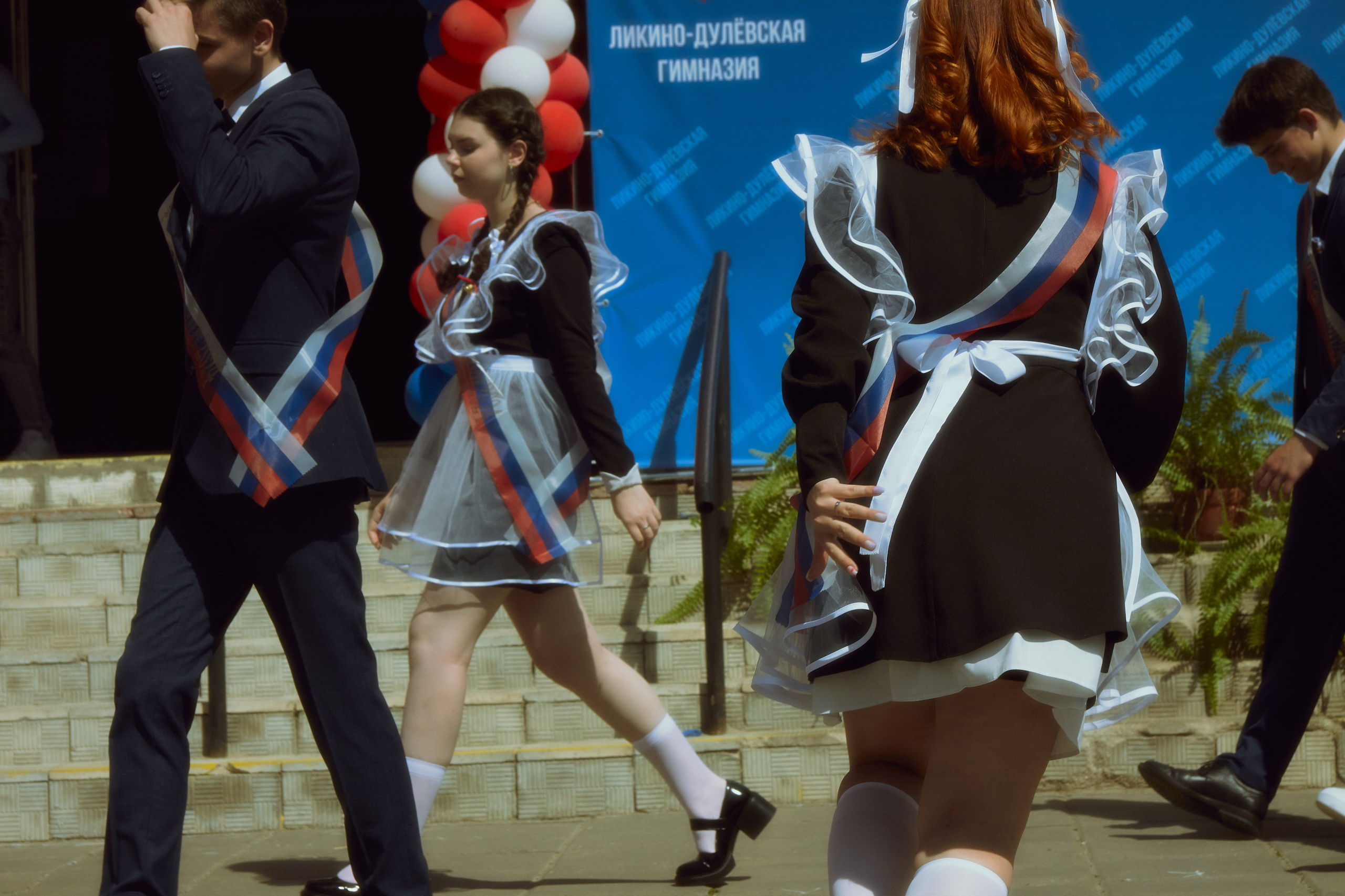 Последний звонок. Фотограф Елизавета Маслова. Москва. Art, Fashion