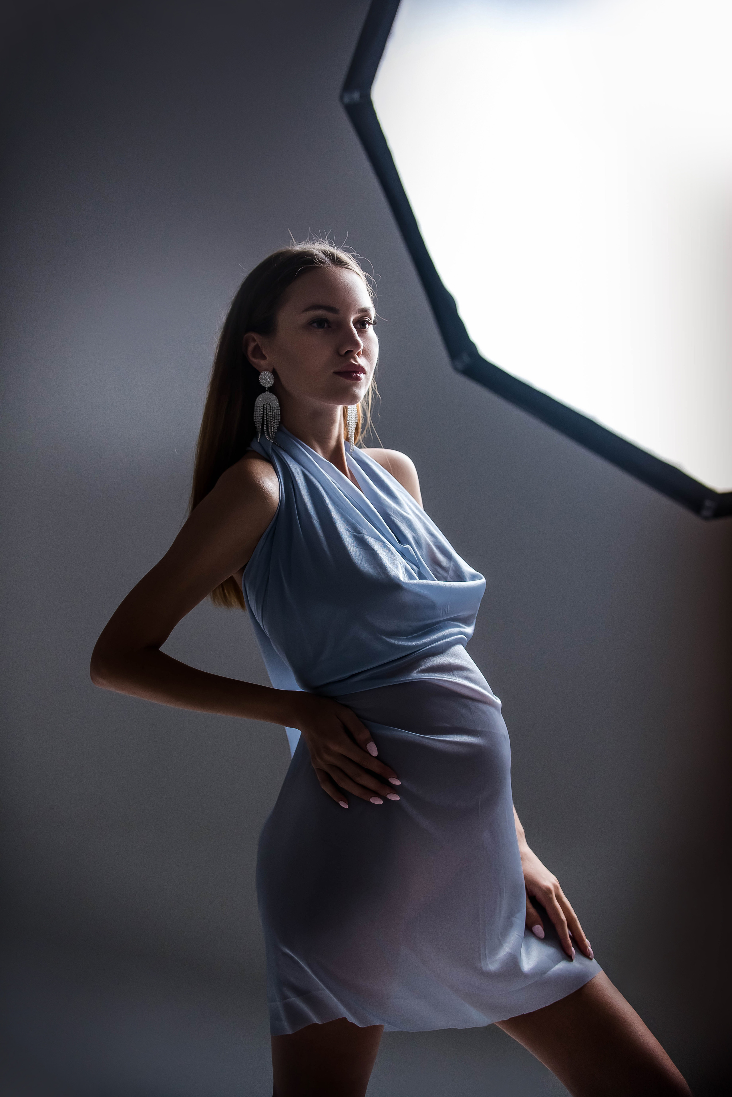 Вика Беременная в тканях. Арт-фотограф Евгений Матвиенко