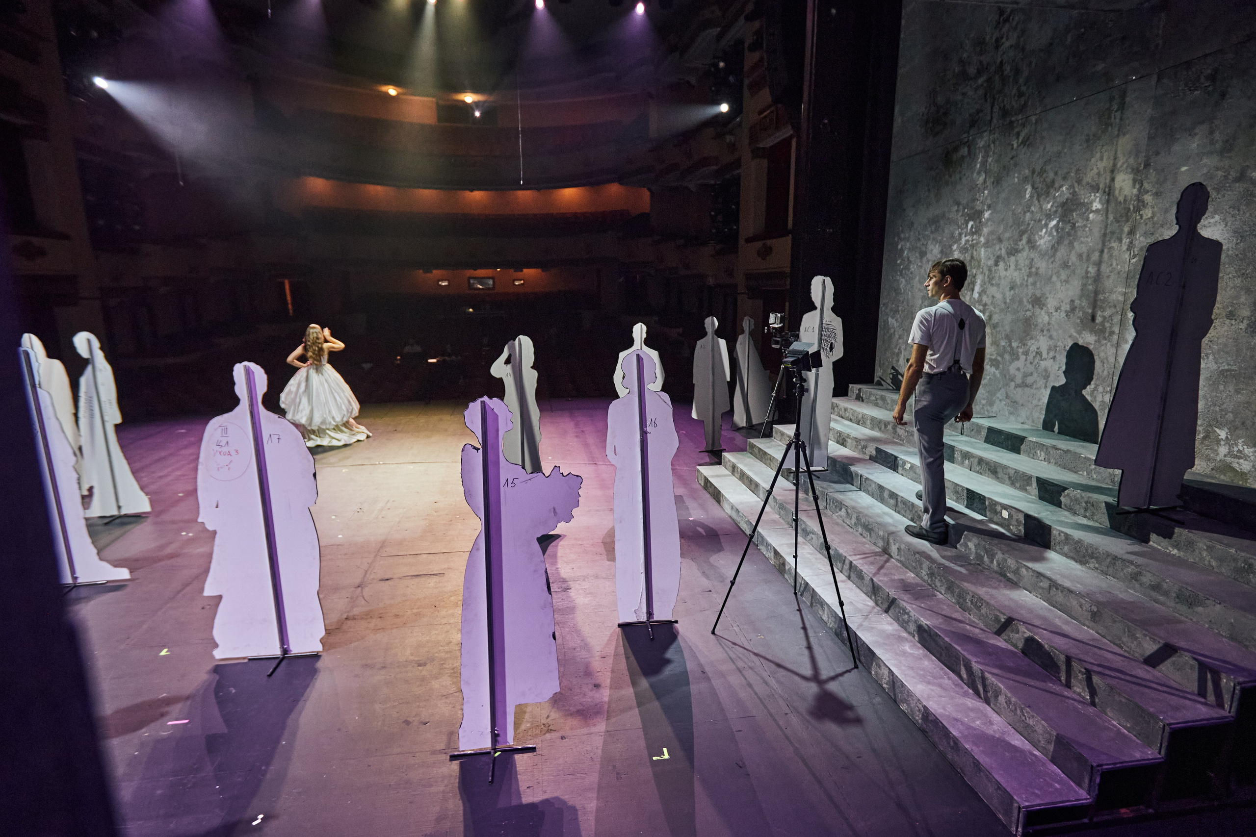 Гастроли Краснодарского театра драмы им. М. Горького в Москве, театр им. Е. Вахтангова. Фотограф Юлия Маринина