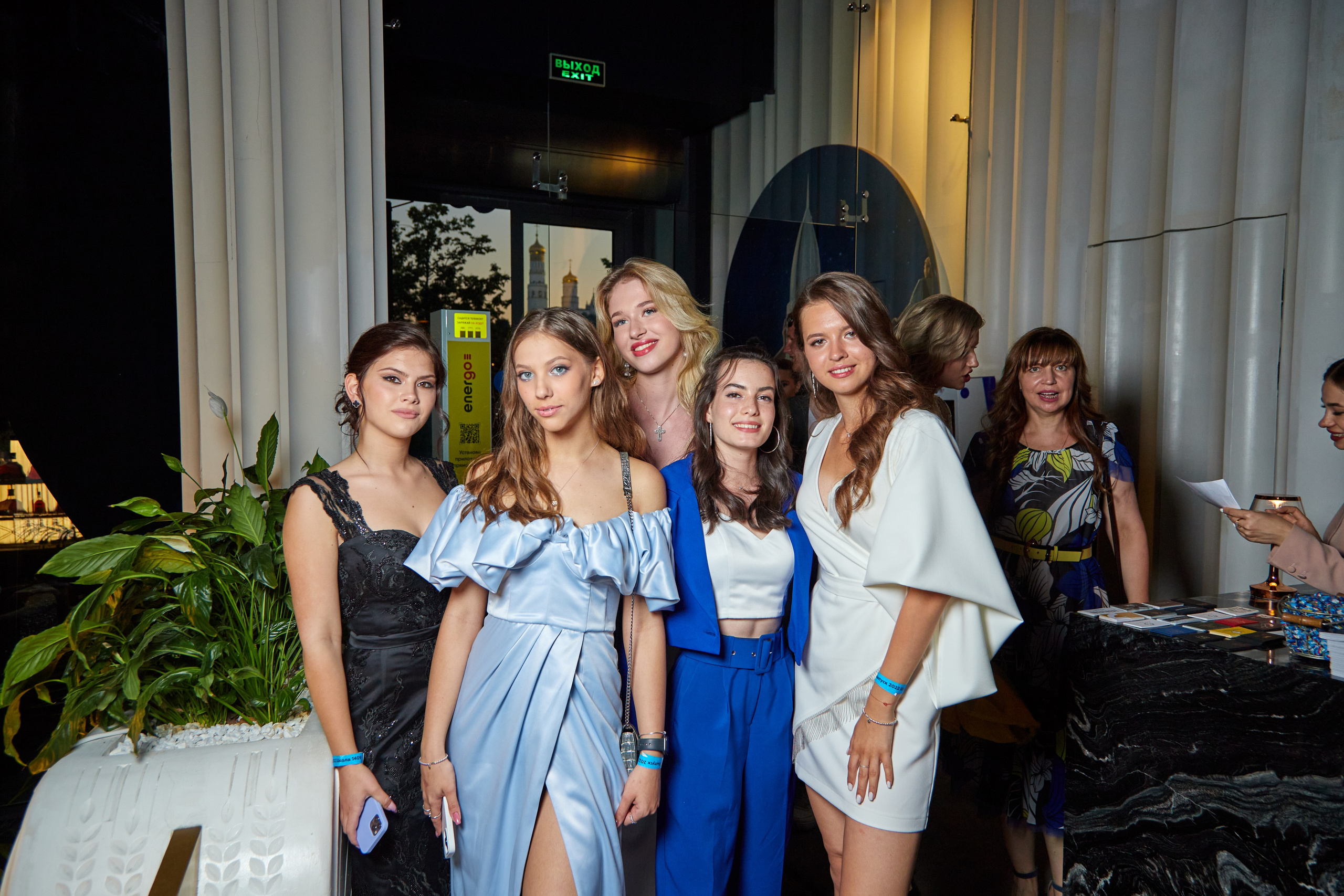 Школа и детский сад. Фотограф видеограф широкого профиля Денис Захаров