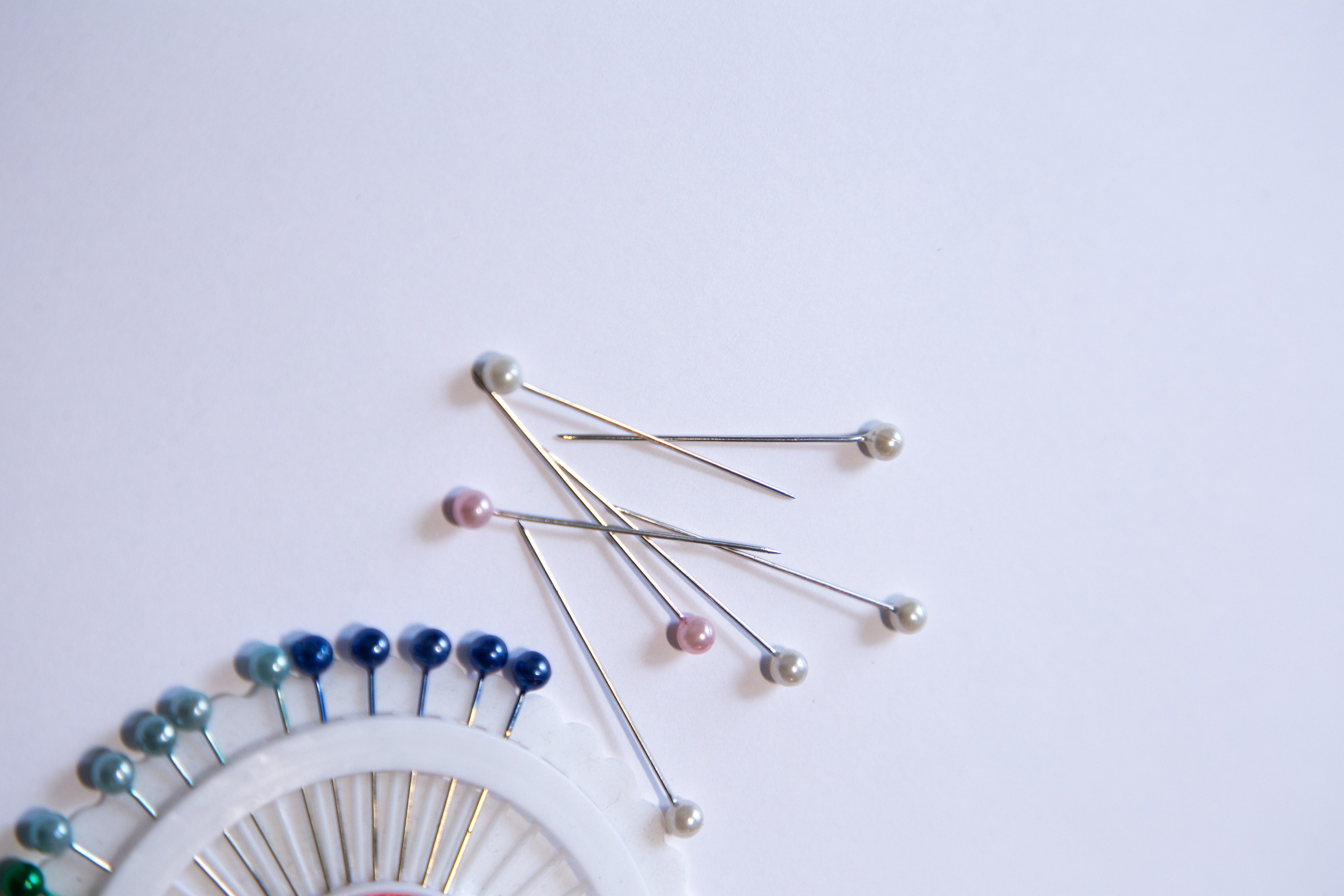 Предметная съемка с Олесей, швейный рабочий процесс. Ирина Чернова — портретный фотограф и маркетолог из Владивостока