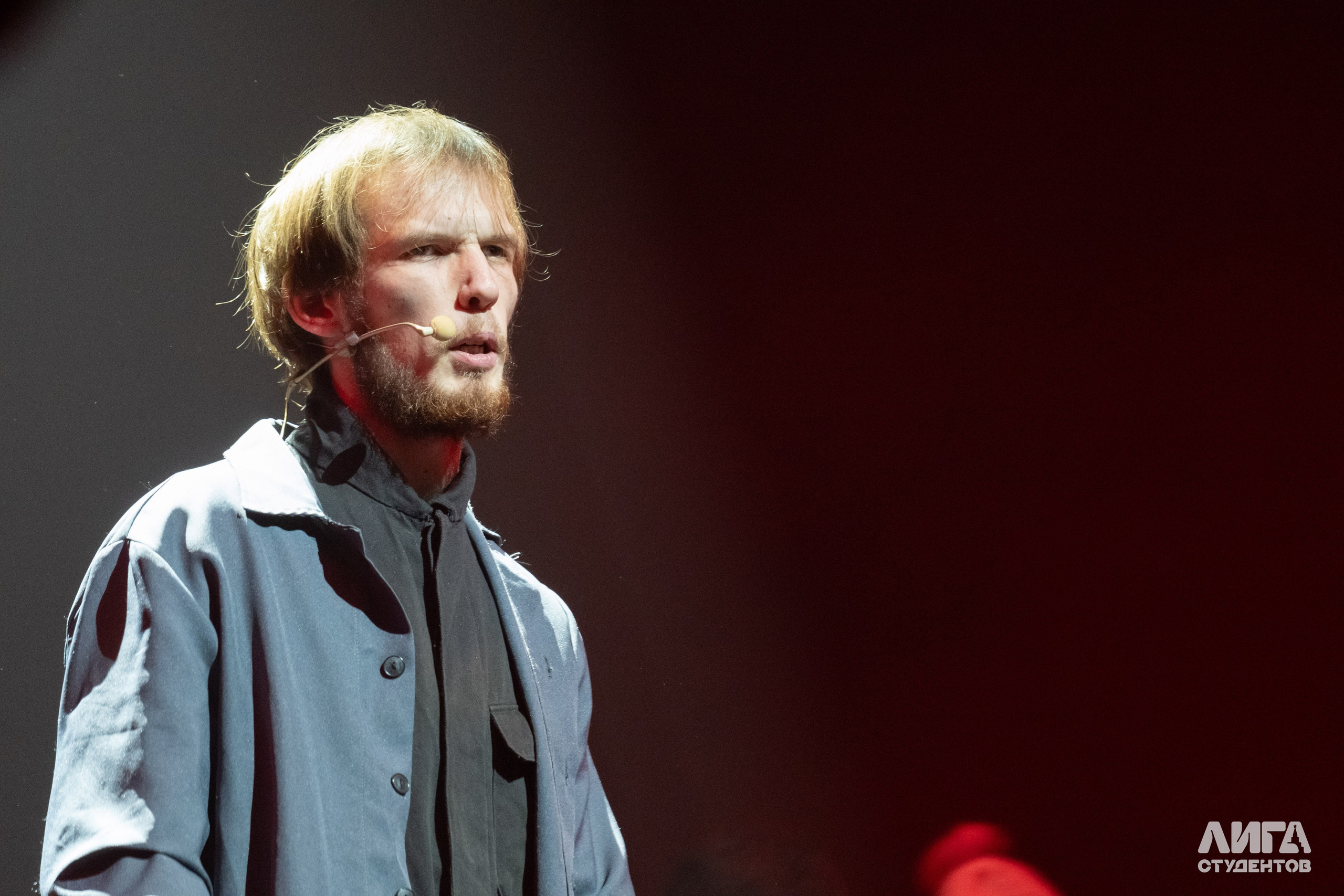 Российская Студенческая Весна 2025. Портретный фотограф в Казани Радомир Заздравных