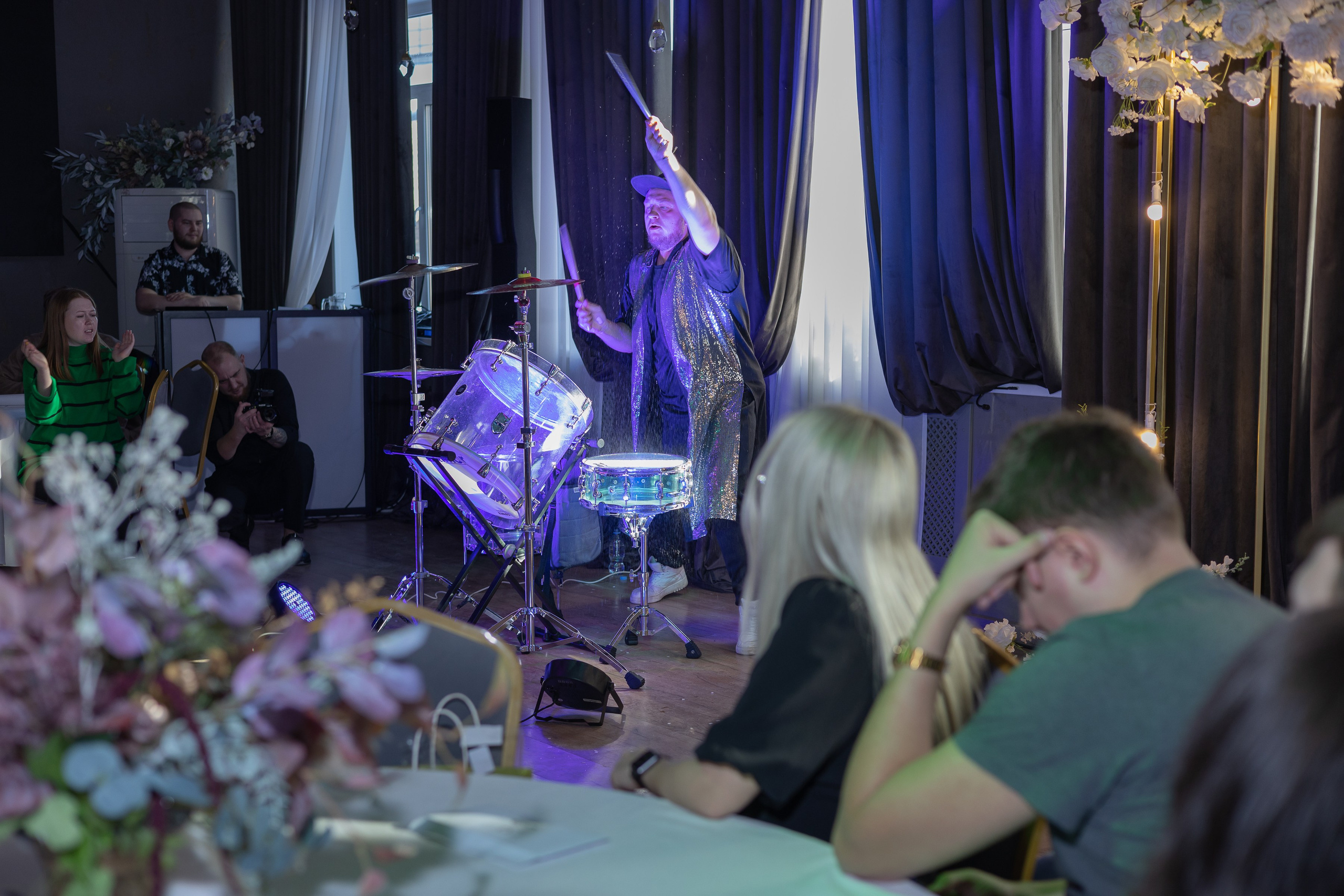 Свадебное чаепитие для молодоженов