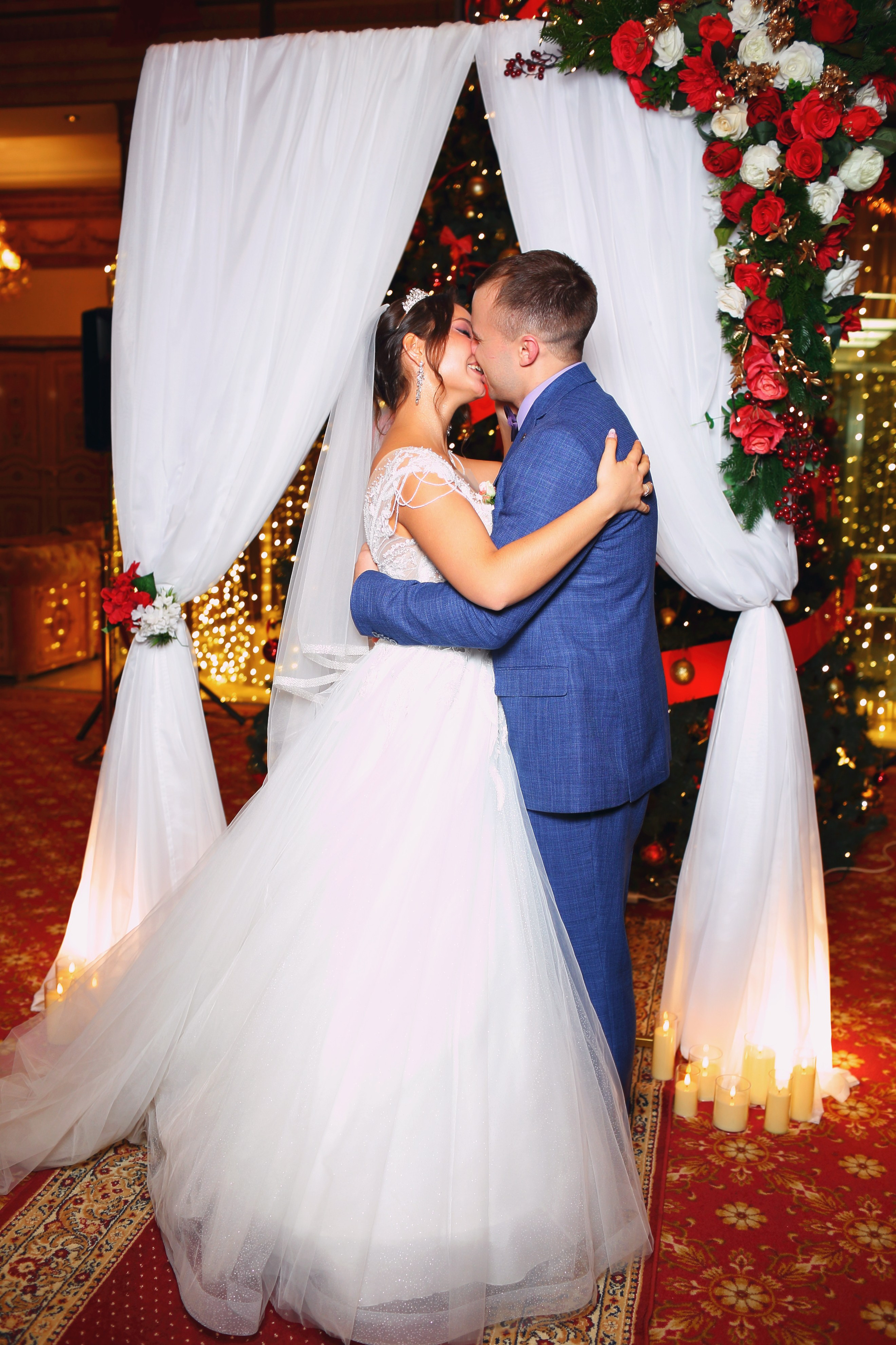 Съемка выездной регистрации в отеле. Свадебный и репортажный фотограф в Ярославле и Санкт-Петербурге Роман Микрюков