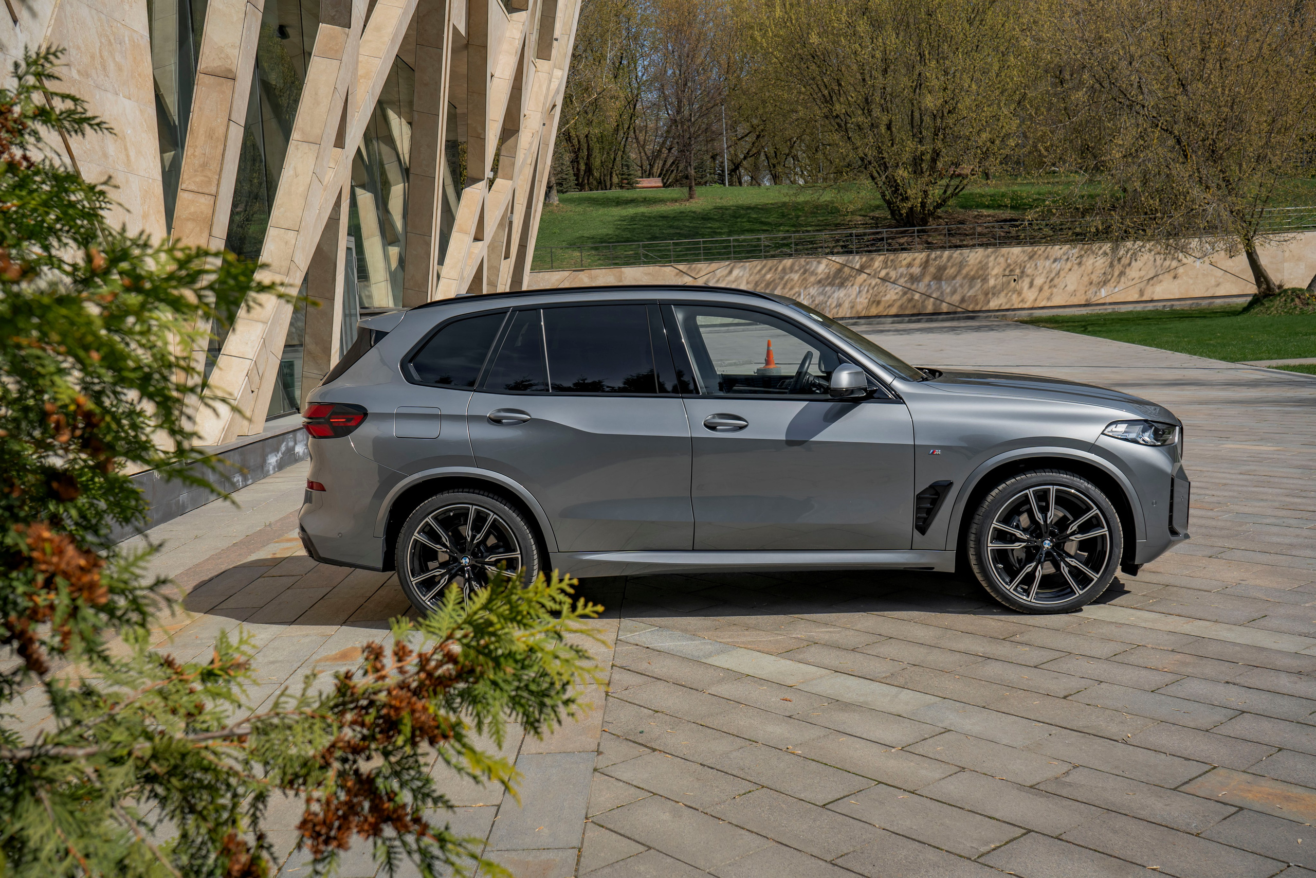 BMW X5. Автомобильный фотограф Ногинск Денис Городок