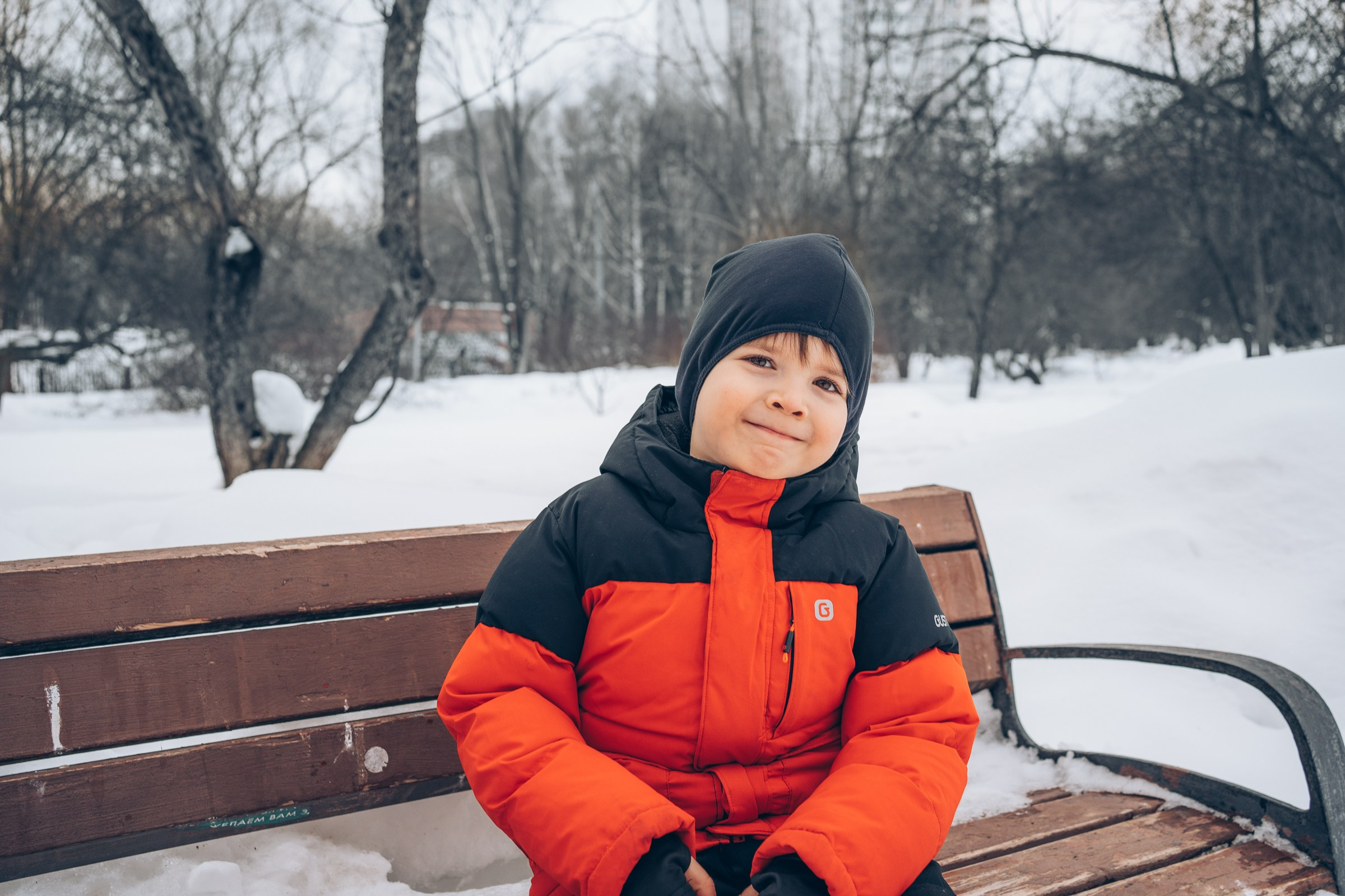 Ксюша и Тюльпаны женская съемка. Семейный видеограф и фотограф Соснина Марина