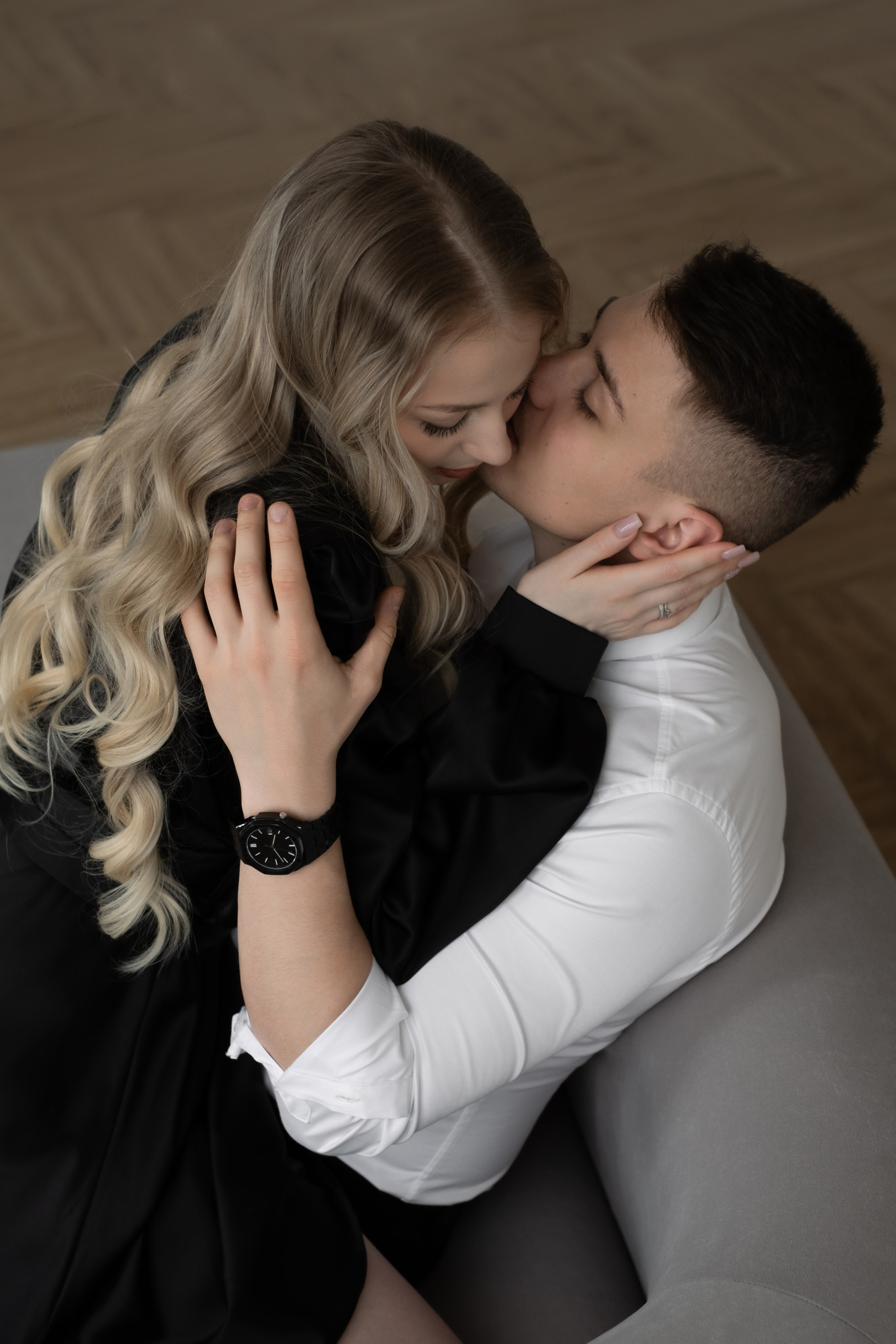 Алина и Денис. Фотограф в Москве. Женский и мужской портрет, лавстори (love story)