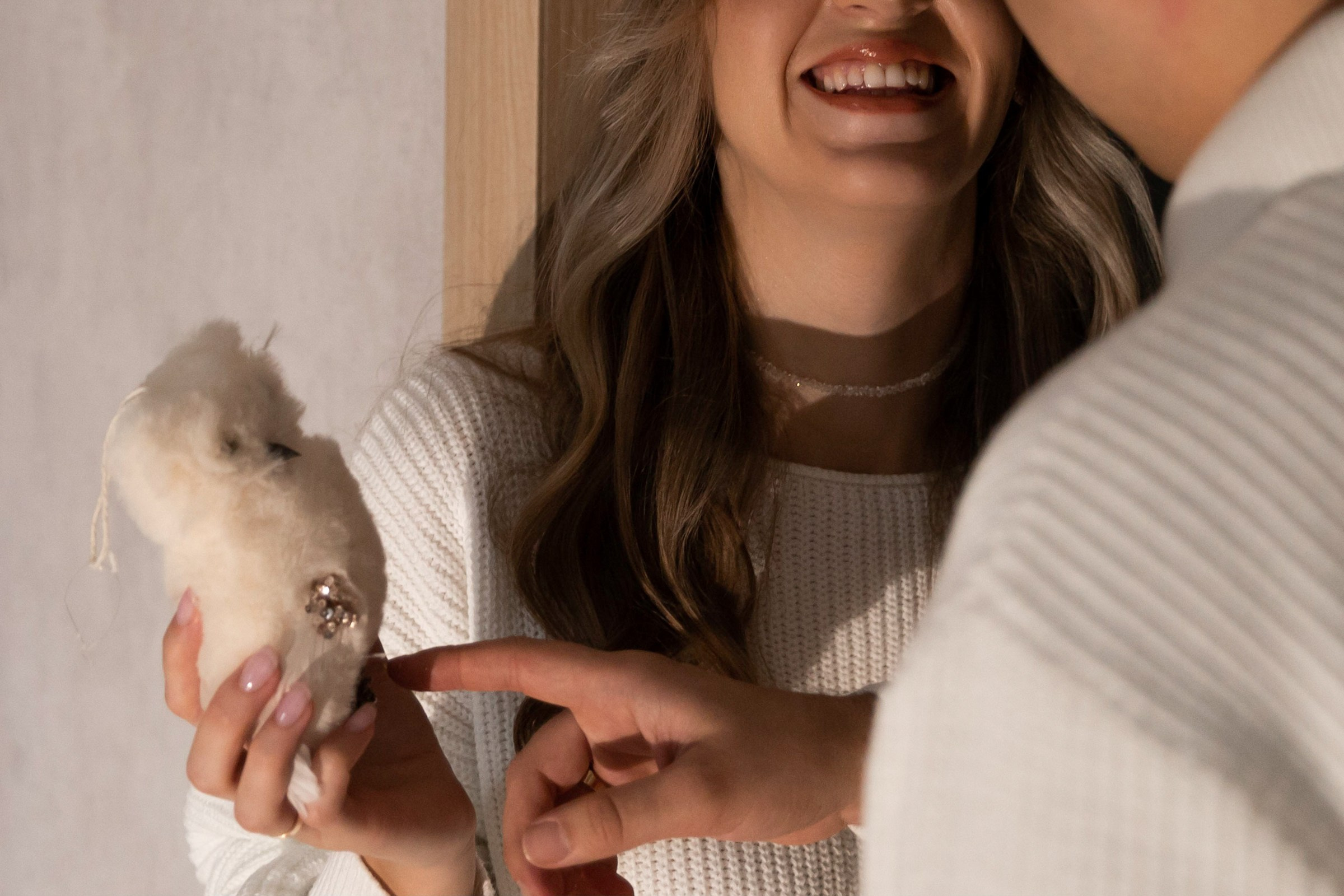 Распаковывать подарки. Свадебный фотограф Марьям Сайфулина г. Красноярск