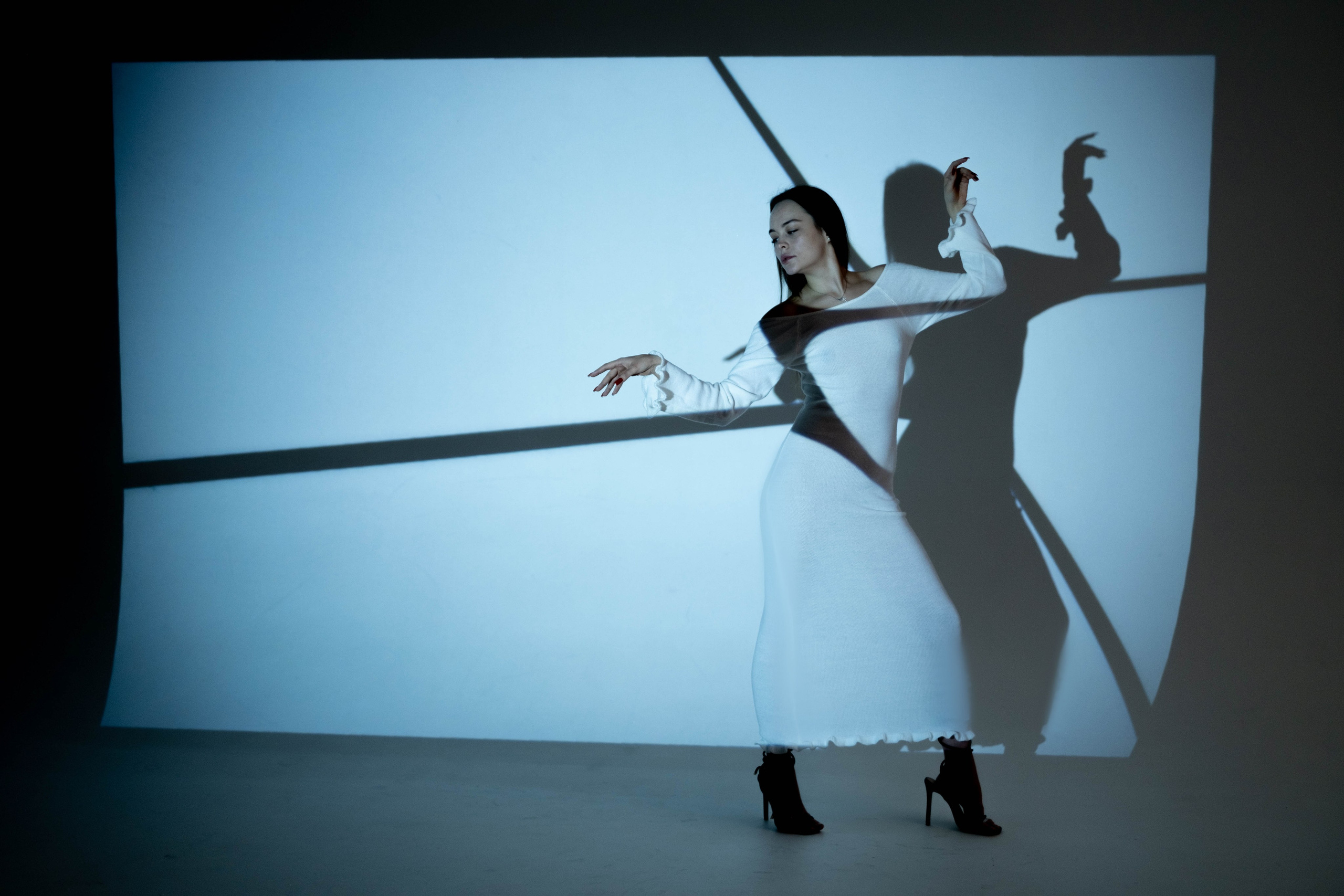 Проектор 16.03.25. Студийный, портретный, семейный фотограф Южно-Сахалинска Яна Радаева