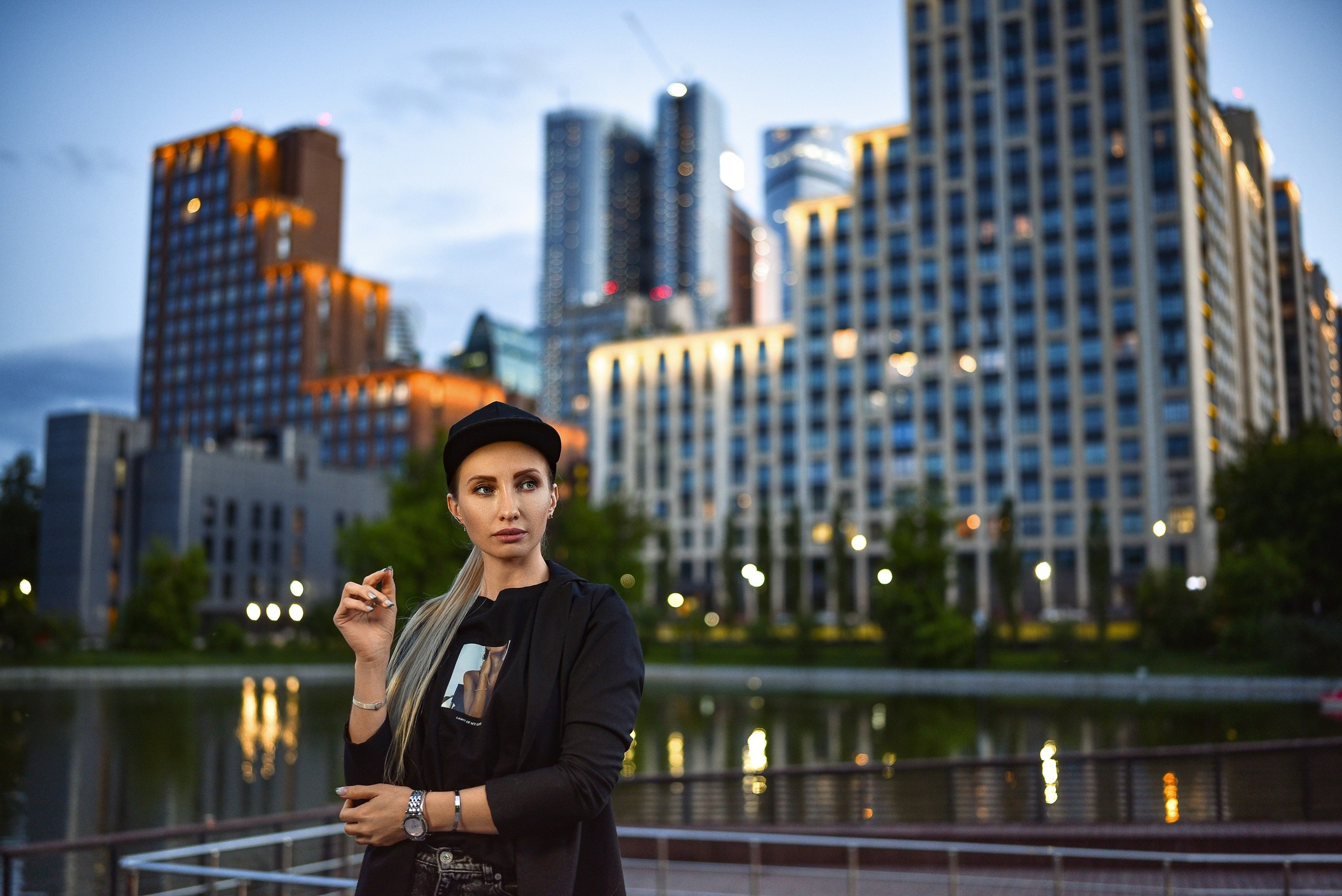 Фотосессия в «Нью Йорке». Компания и фотошкола по созданию контента в Москве