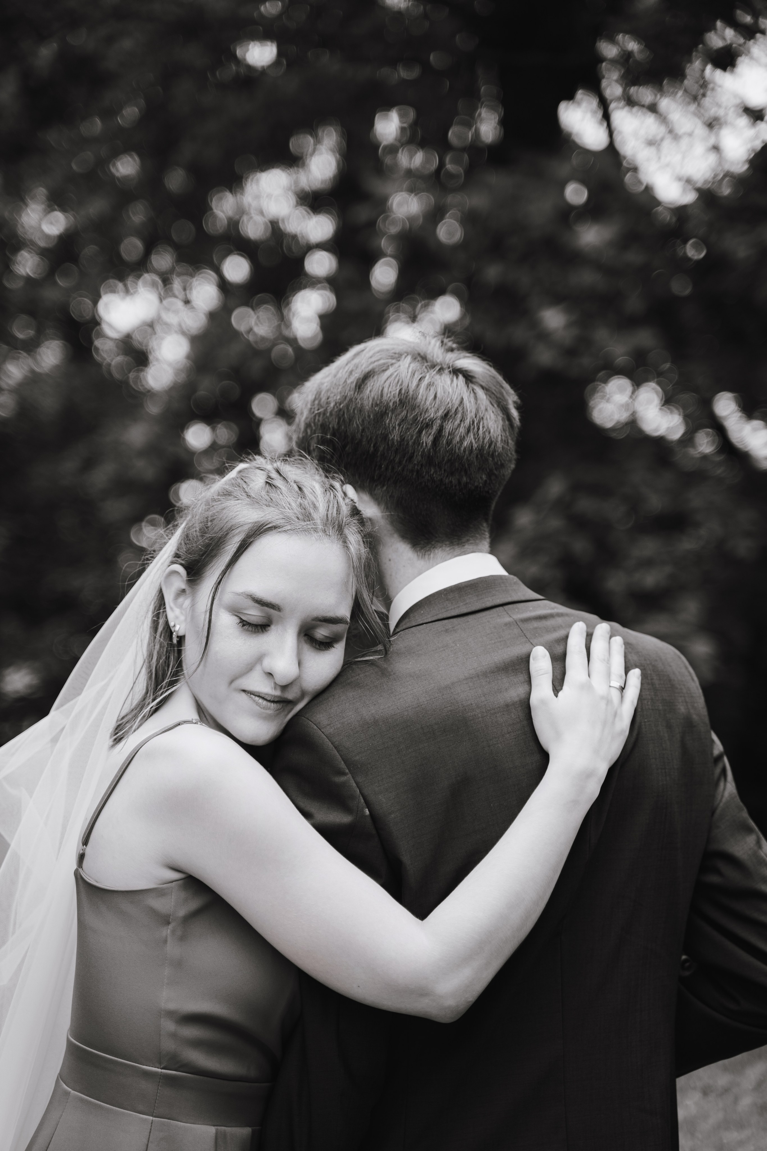 Гоша & Женя | Роспись, прогулка под дождем. Свадебный фотограф Москва Инесса Зверева