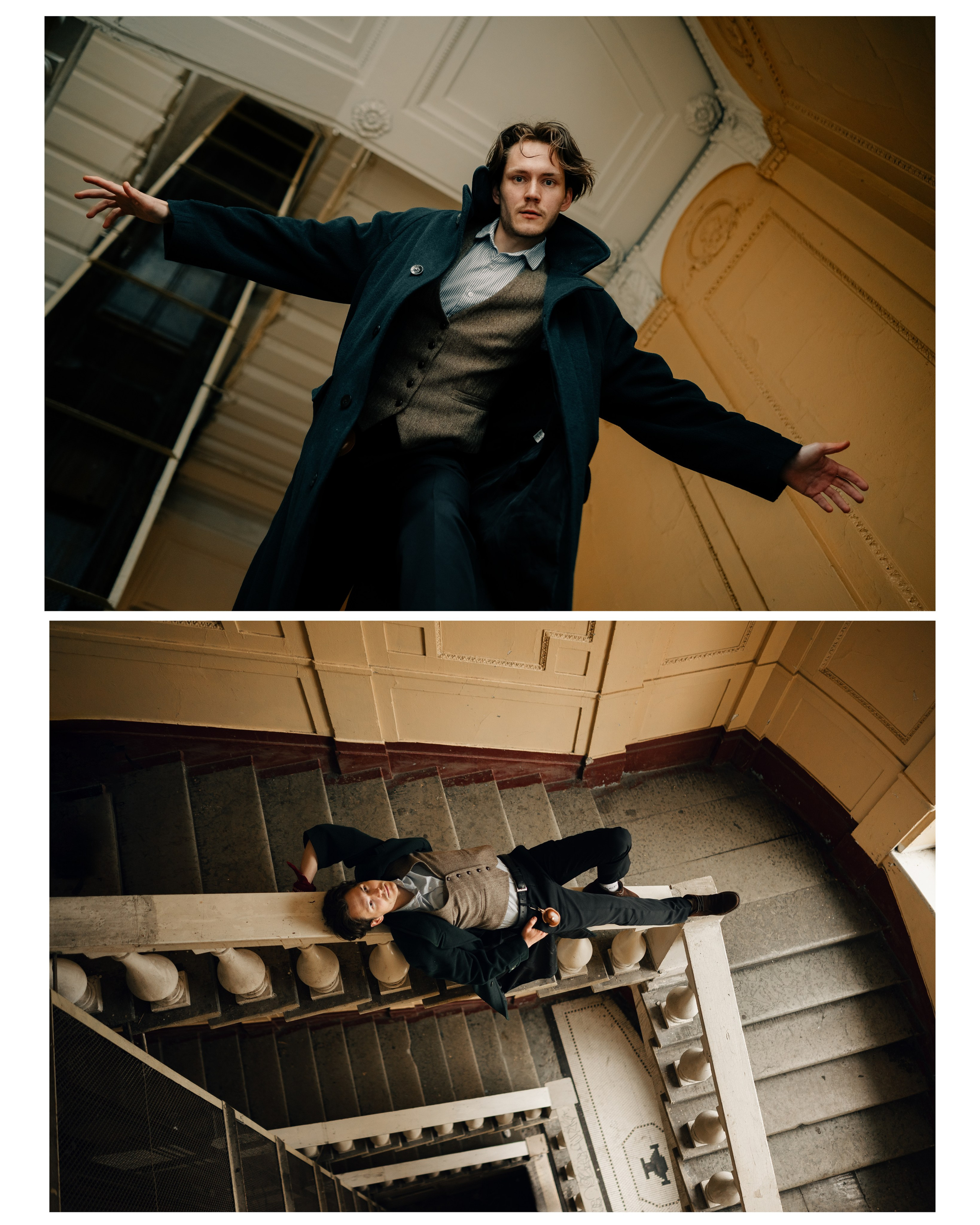 Мужской портрет в исторической парадной лежащий на перилах