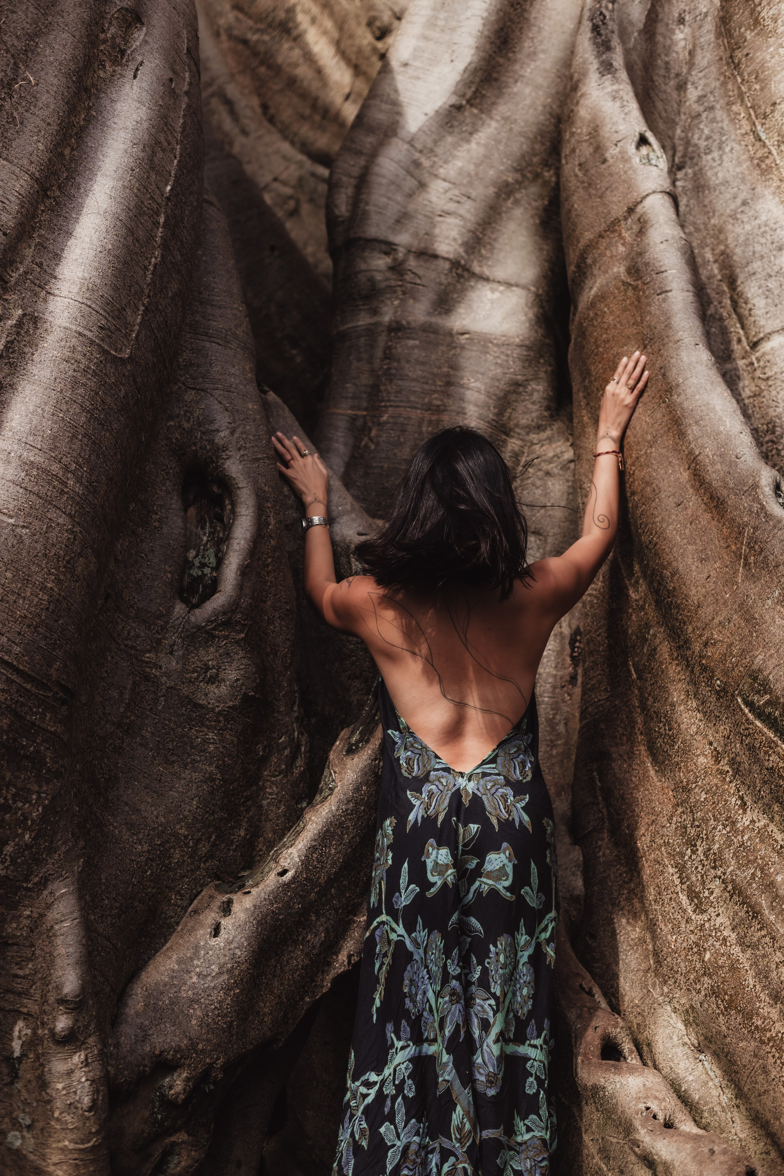 Banyan date. Mariam Bagdasaryan