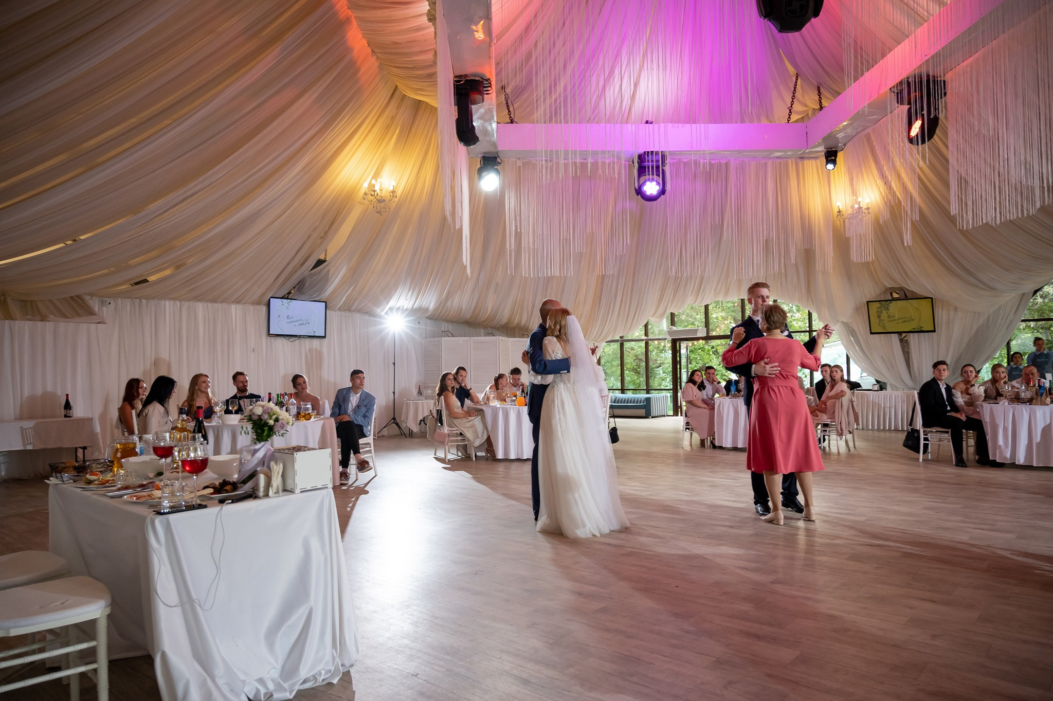 Стильная свадьба. Свадебный и семейный фотограф из Санкт-Петербурга Климов Анатолий