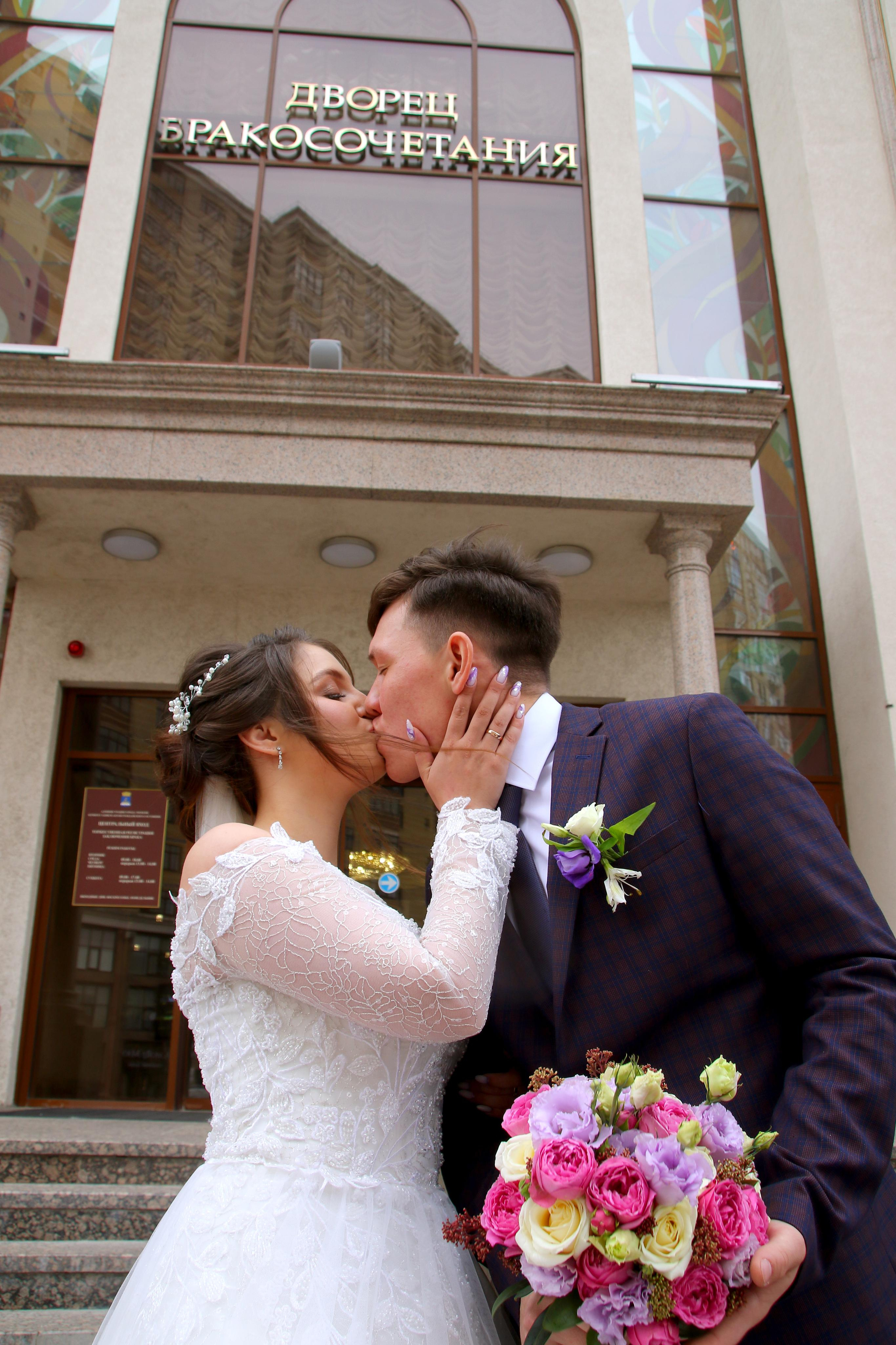 Юлия и Данил. Репортажный фотограф Анастасия Богданова из Тюмени