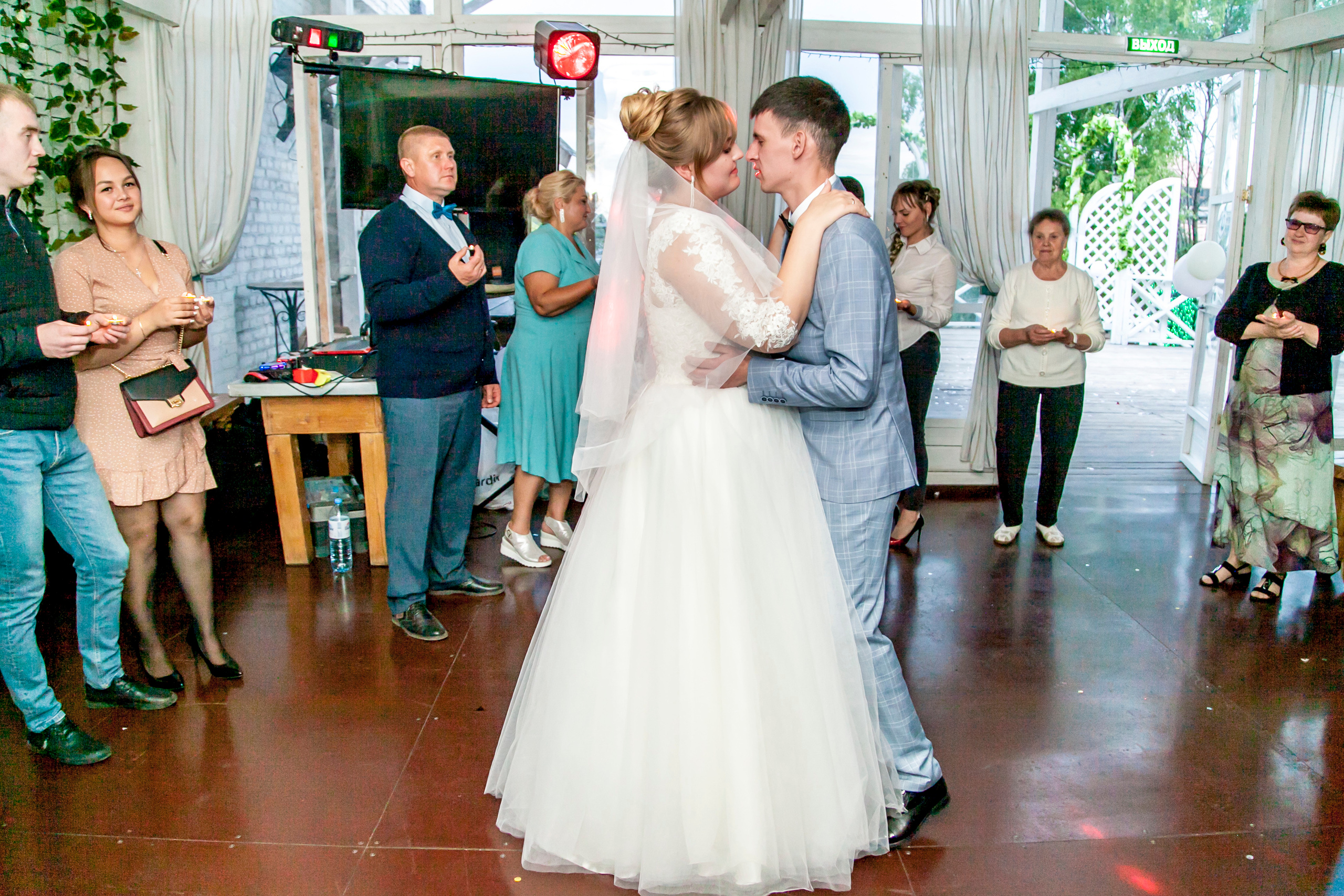 Свадьба в Порту Кама. Ведущий, Тамада, DJ, фото в Перми. Хорошее настроение