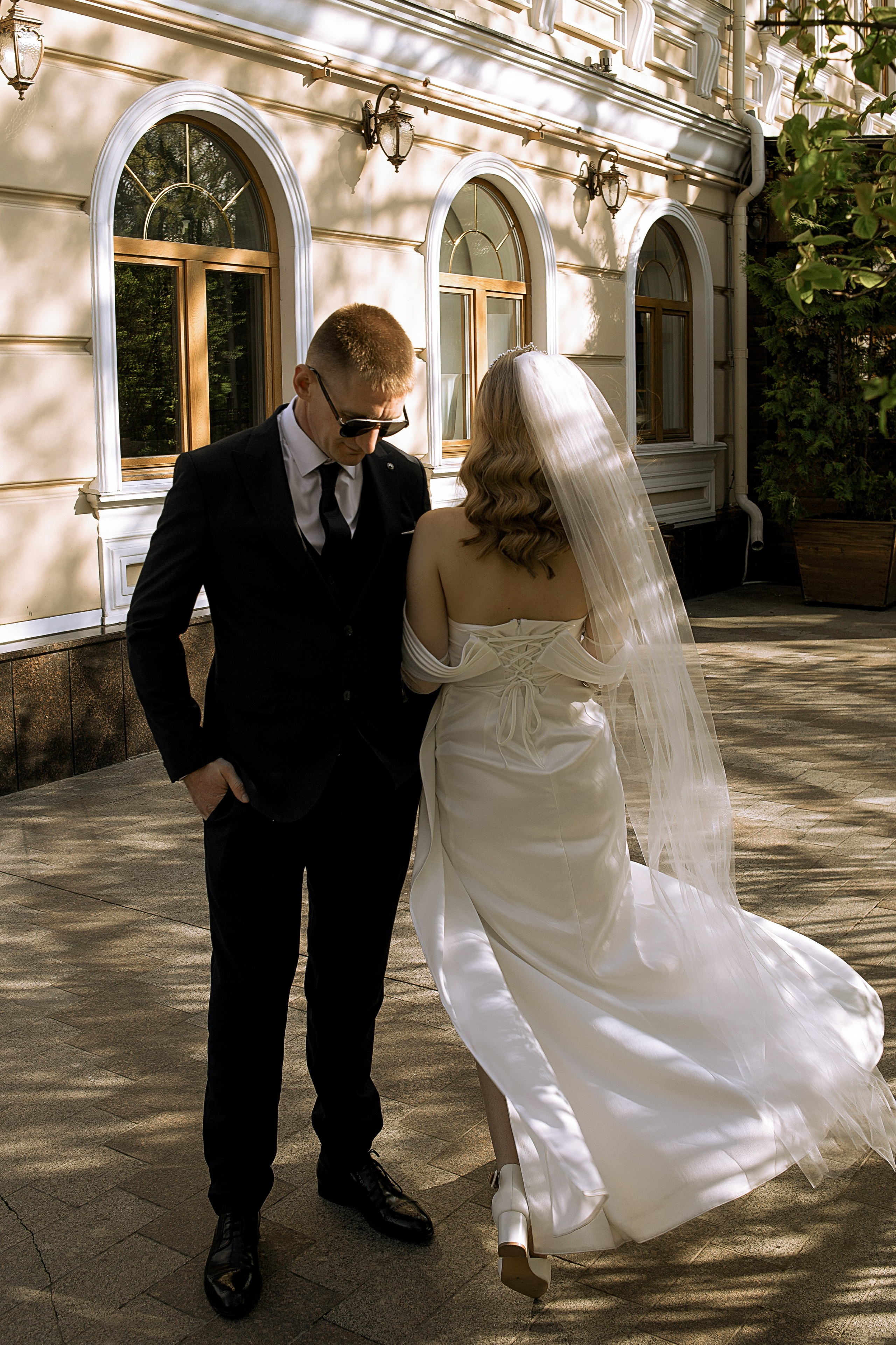 Евгений и Снежана, Петергоф. Свадебный и портретный фотограф Анастасия Казакова Санкт-Петербург