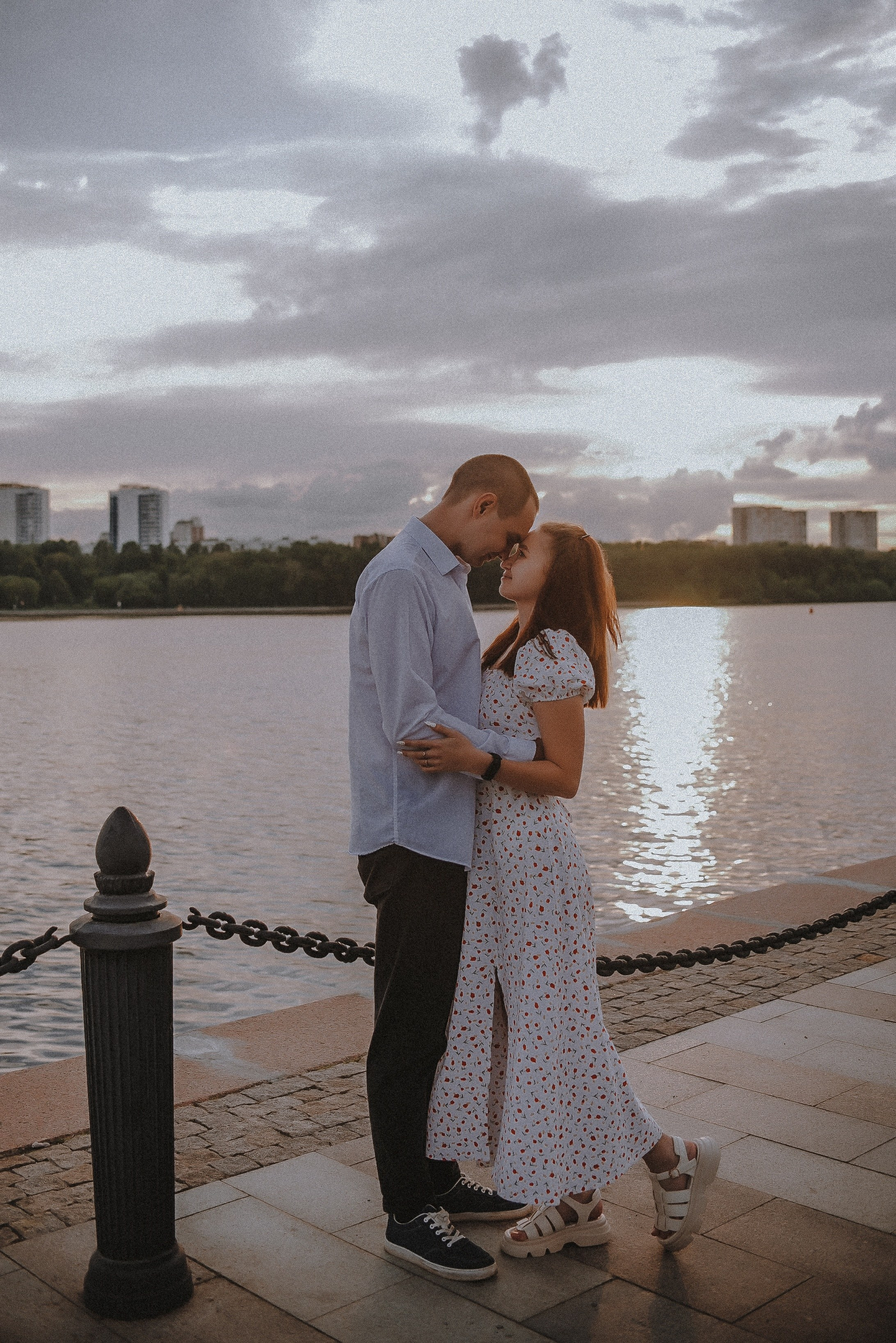 Северный речной вокзал. Свадебный и семейный фотограф в Москве Сажина Кристина КиМ. Свадебный оператор в Москве Сажин Максим