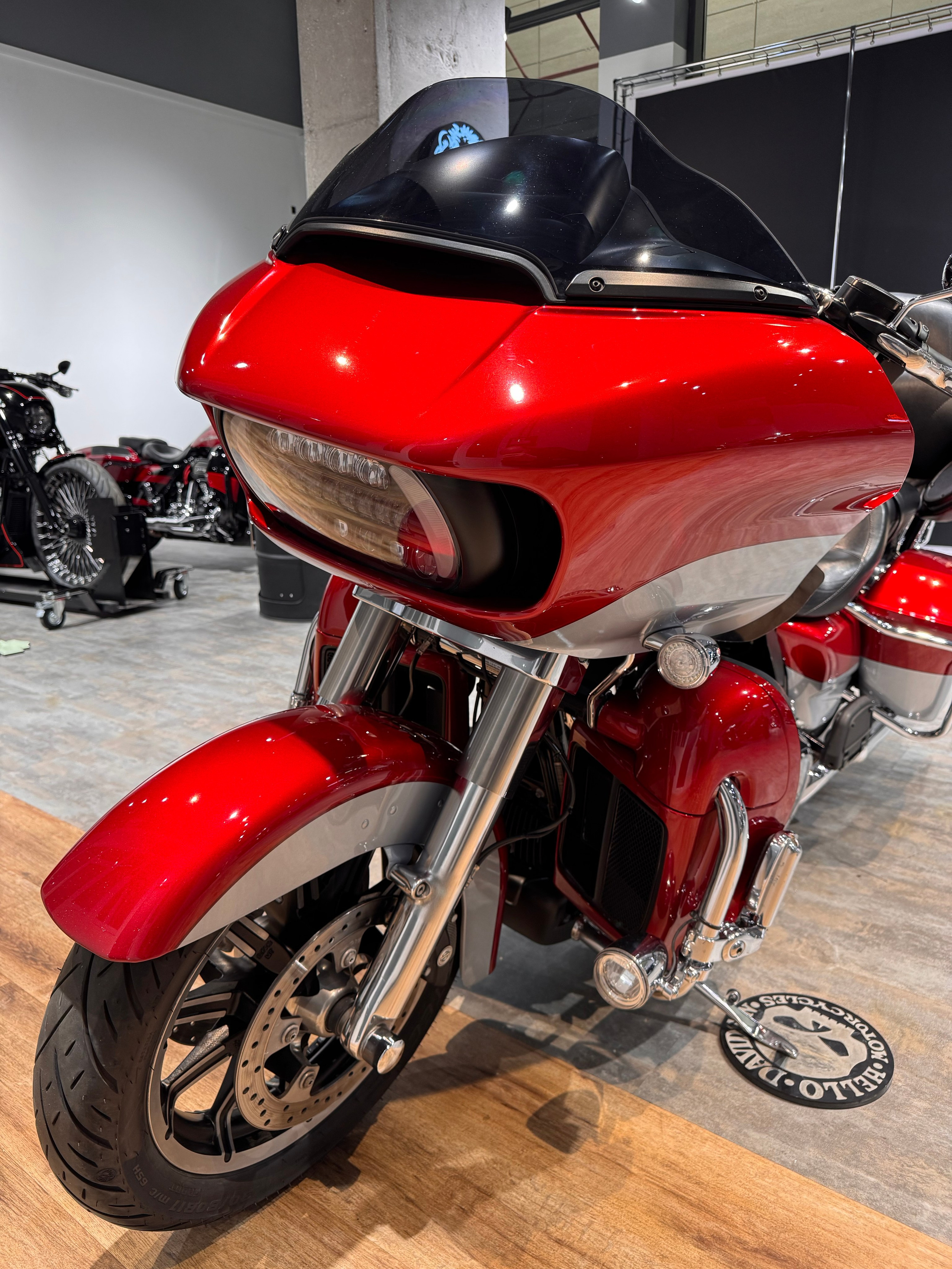 Harley Davidson 2019 Road Glide Ultra (Touring) — купить мотоцикл. Hello Davidson, Москва. Только хорошие мотоциклы…