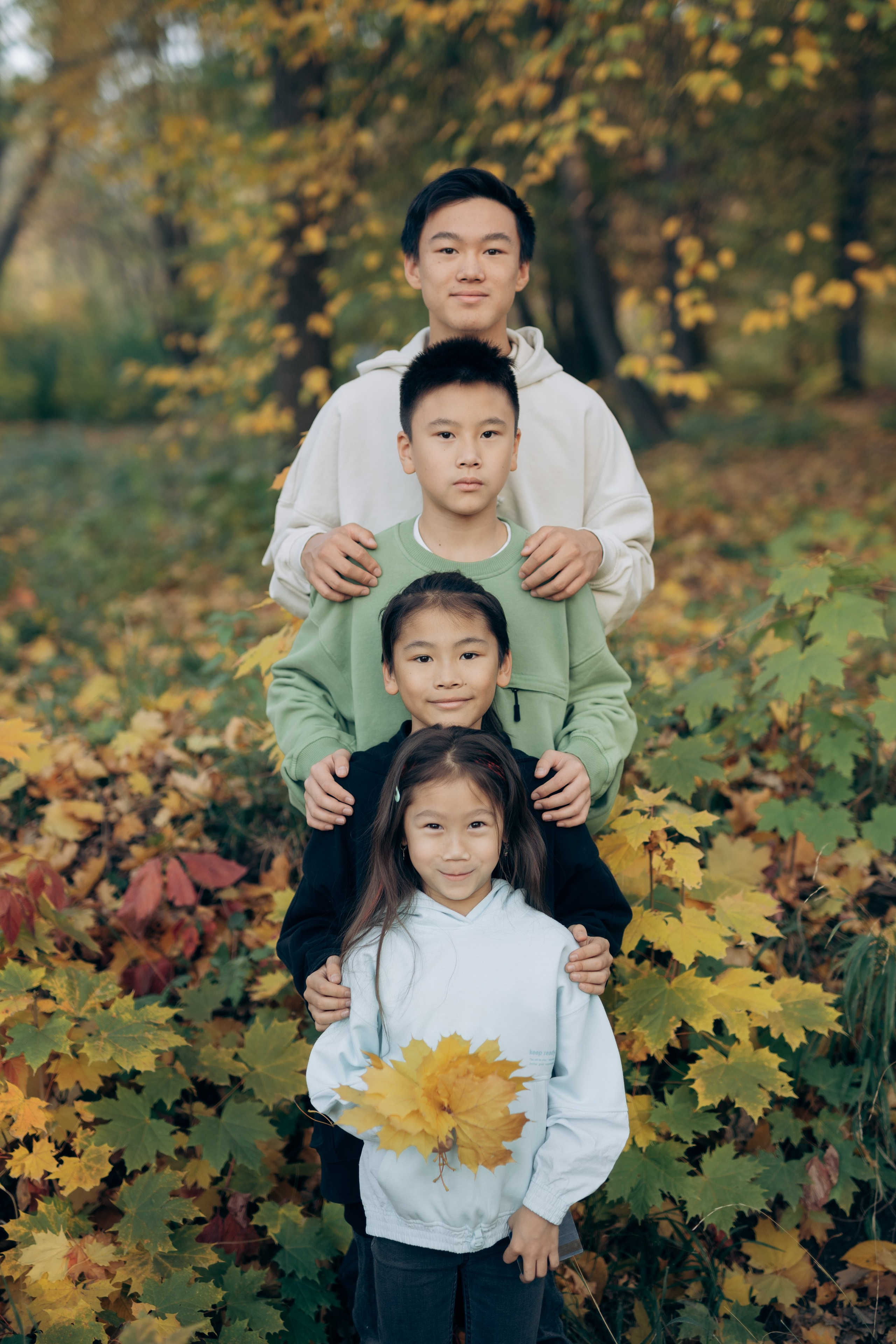 Дружная семья. Фотограф в Алматы Чалова Нафиса