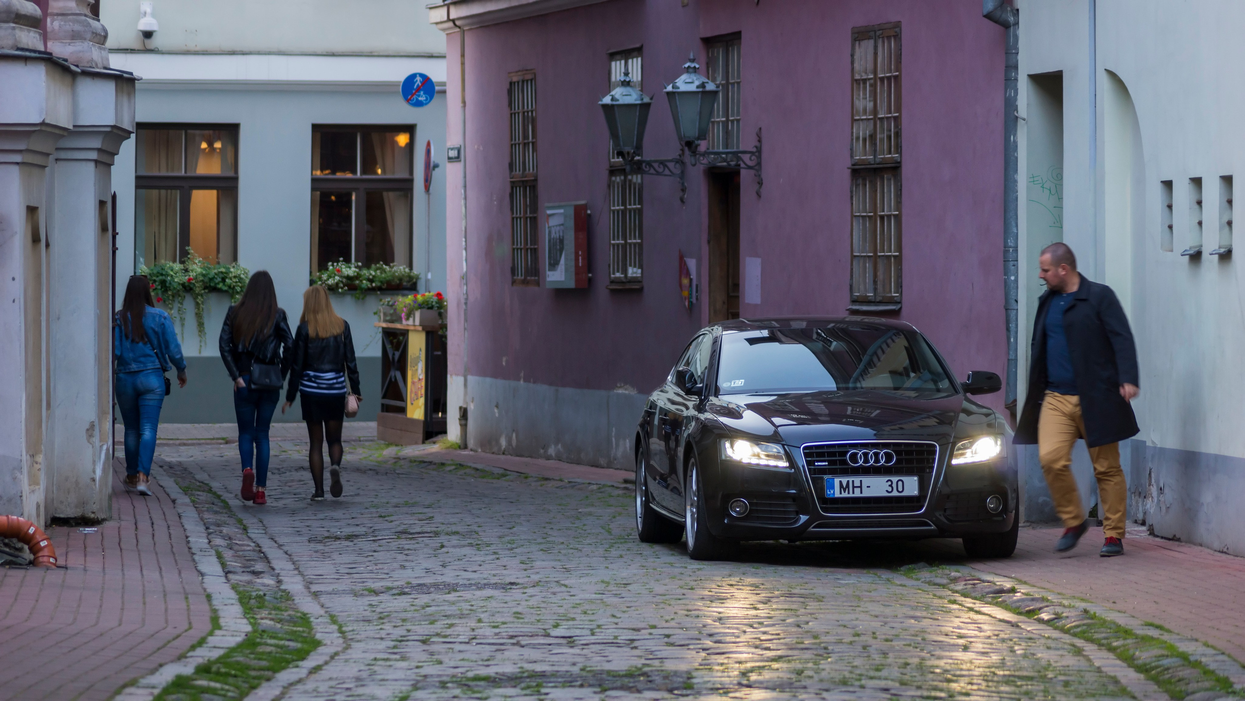 Рига. Фотограф-путешественник Самойлов Максим «Sly Fox»