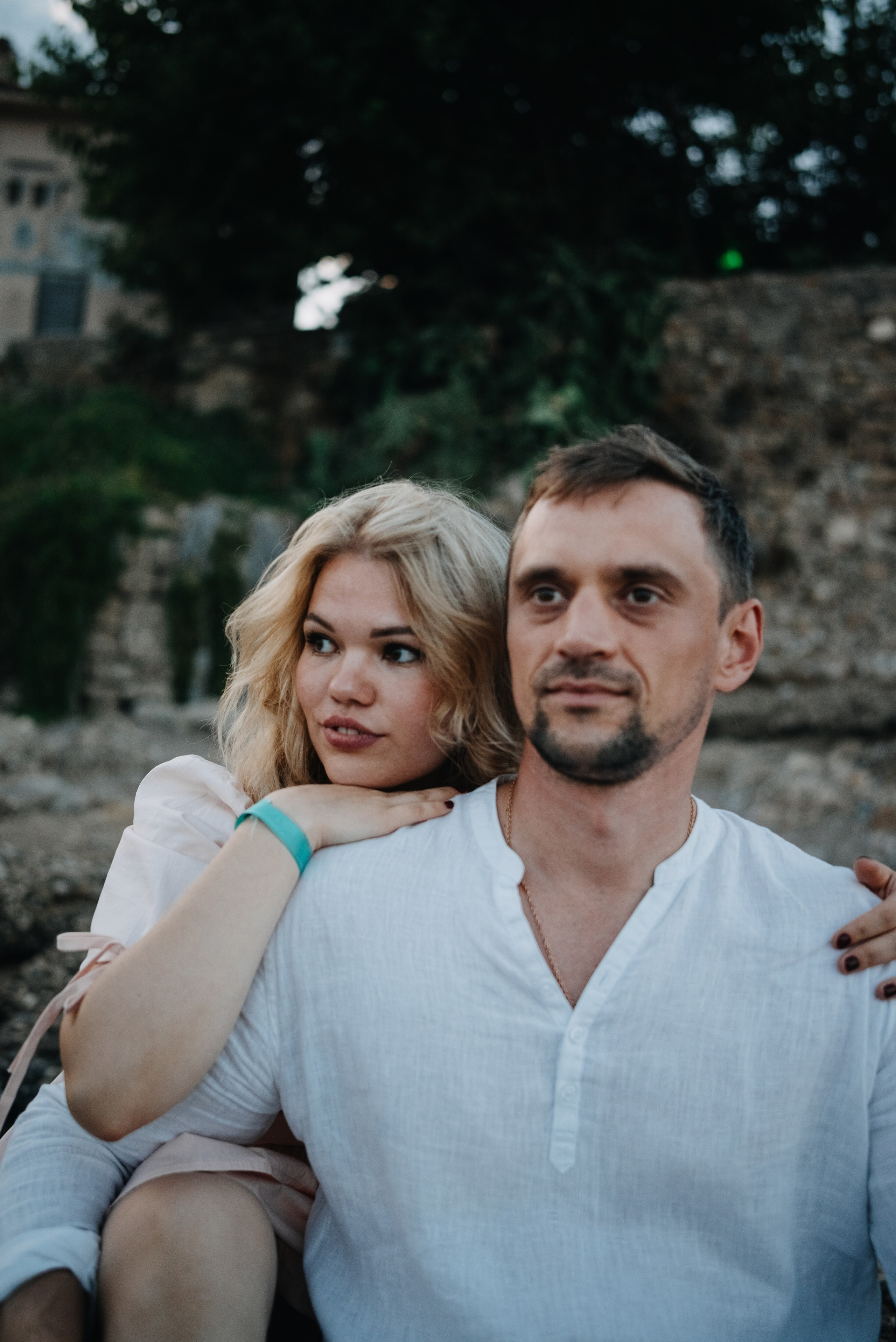 Съемка пары на море. Портретный и свадебный фотограф в Тбилиси • xeniqo