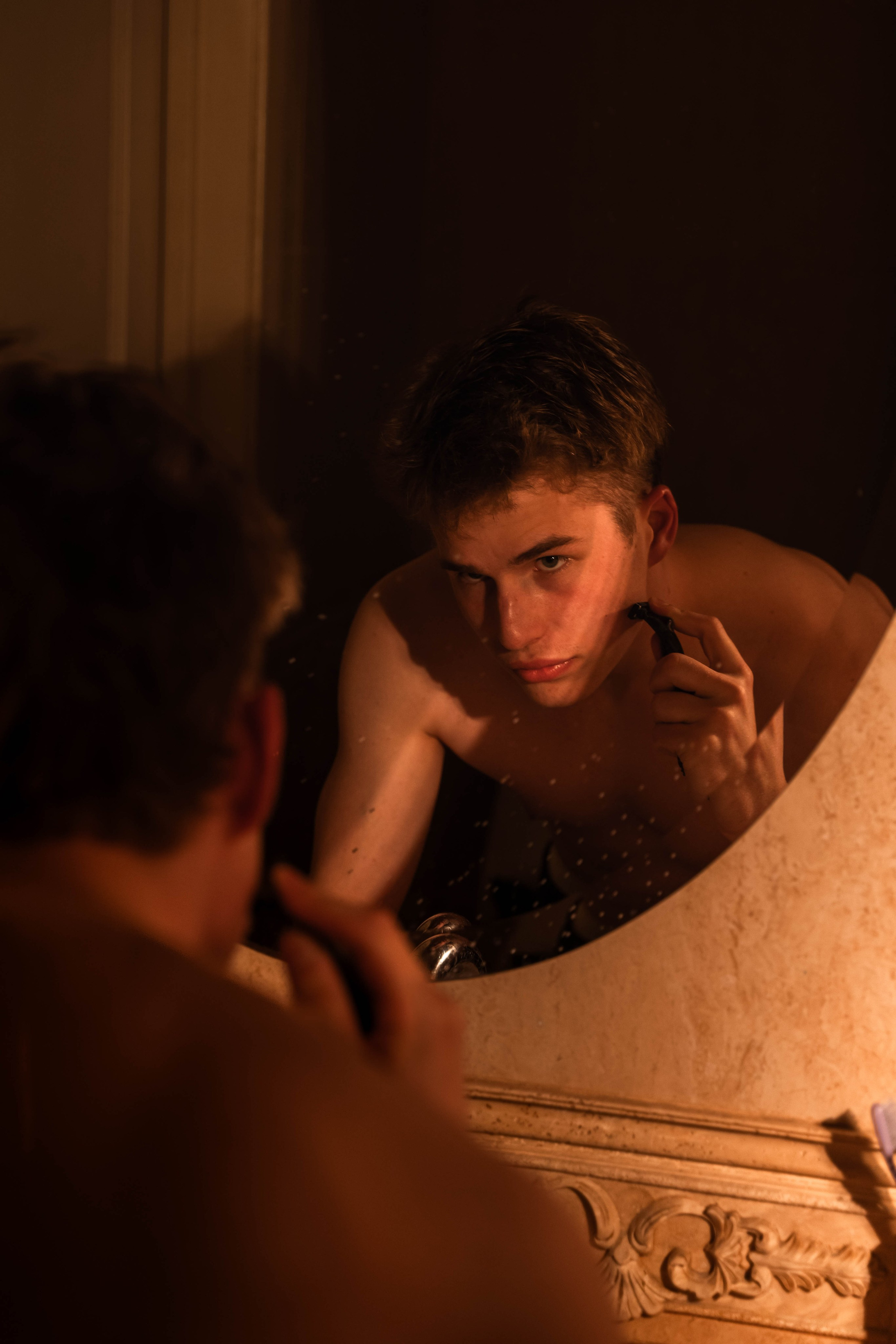 Джордж. Видео и Фото