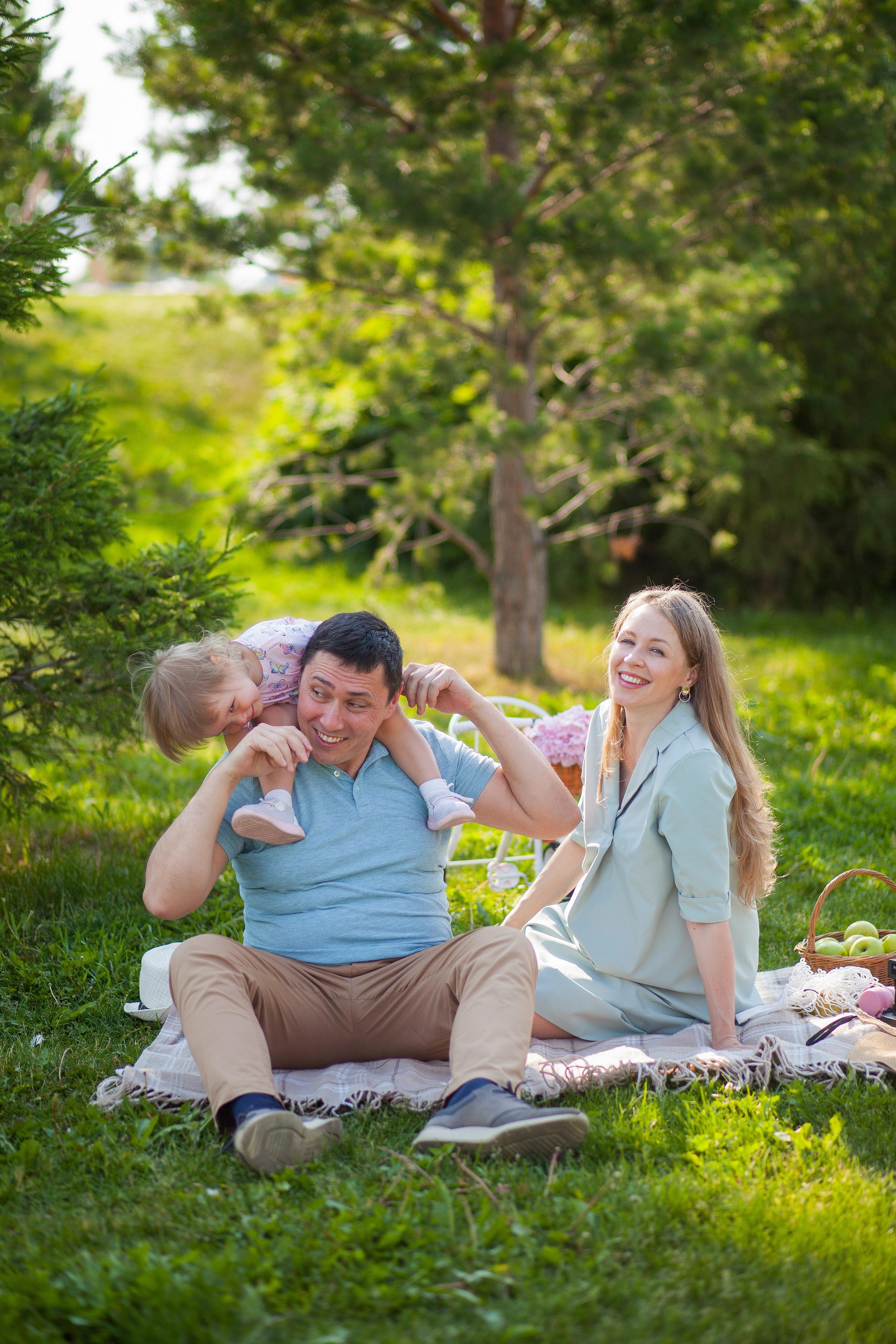 Анна, Дамир и Кира. Семейный фотограф в Екатеринбурге и Красноуфимске Евгения Лягаева