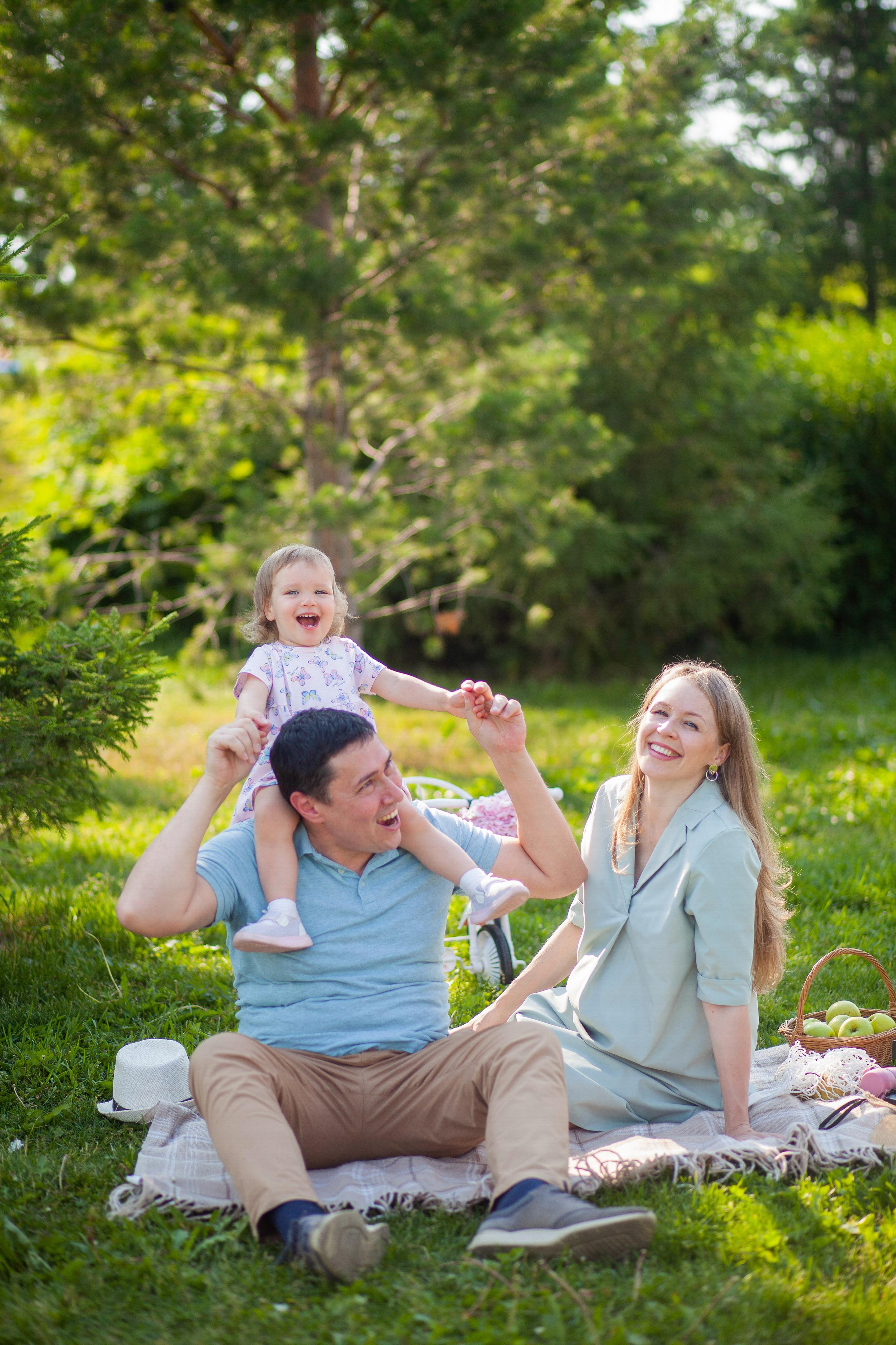 Анна, Дамир и Кира. Семейный фотограф в Екатеринбурге и Красноуфимске Евгения Лягаева