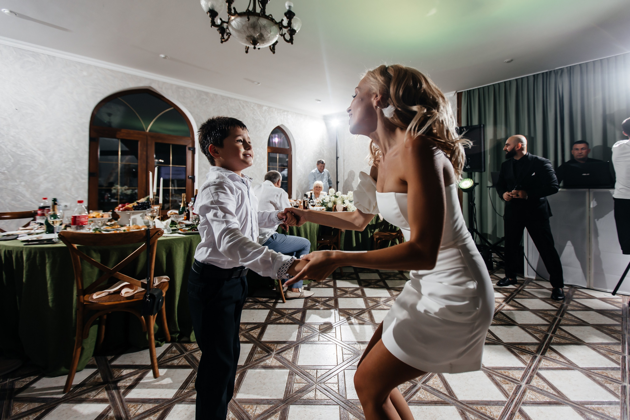 Анонс свадьбы для Насти и Руслана. Свадебный фотограф в Крыму и Севастополе Ольга Баскакова