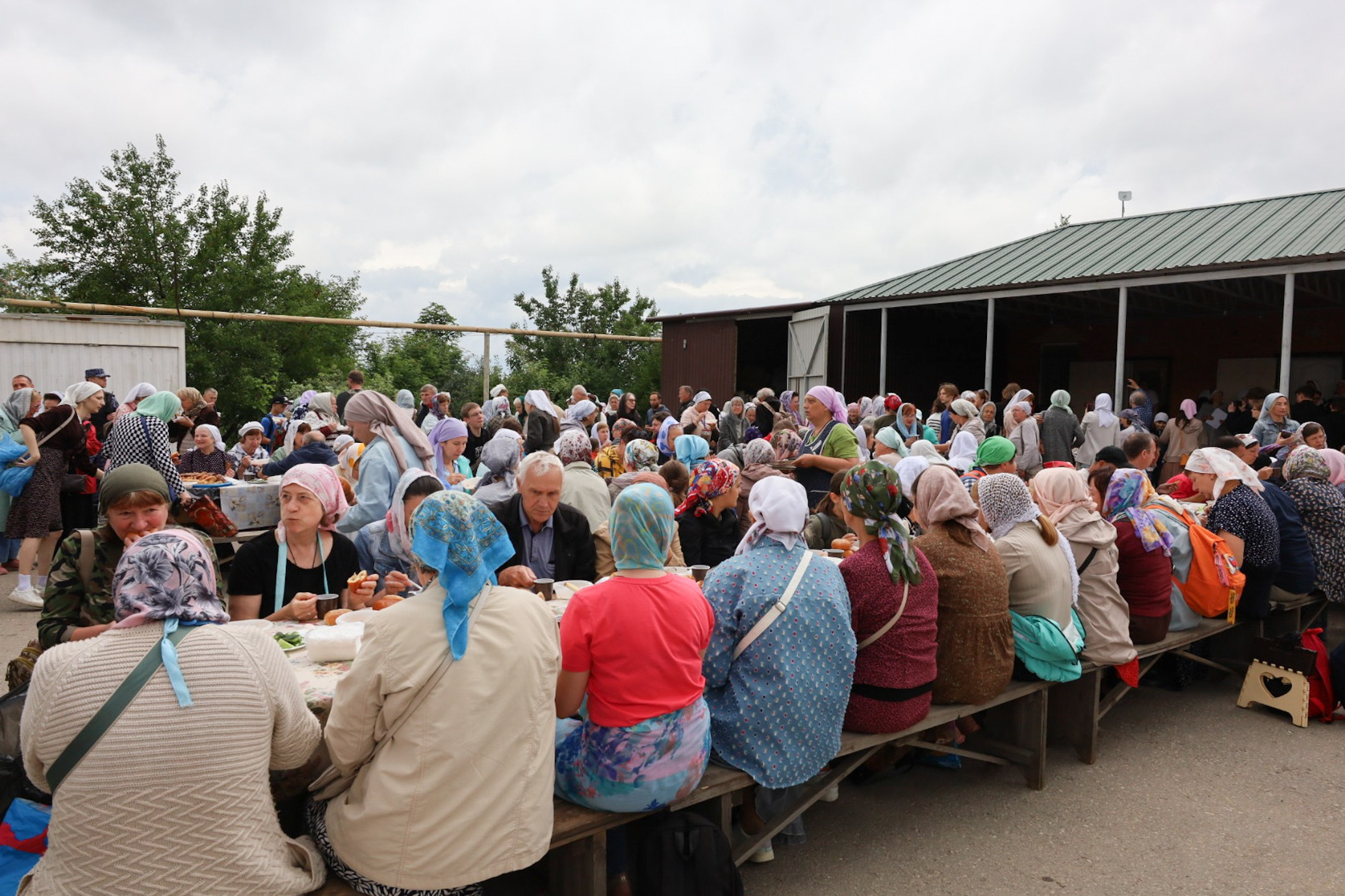 МИТРОПОЛИТ ИГНАТИЙ СОВЕРШИЛ БОЖЕСТВЕННУЮ ЛИТУРГИЮ В ГЕОРГИЕВСКОМ ХРАМЕ. Саратовское Северо-Западное благочиние