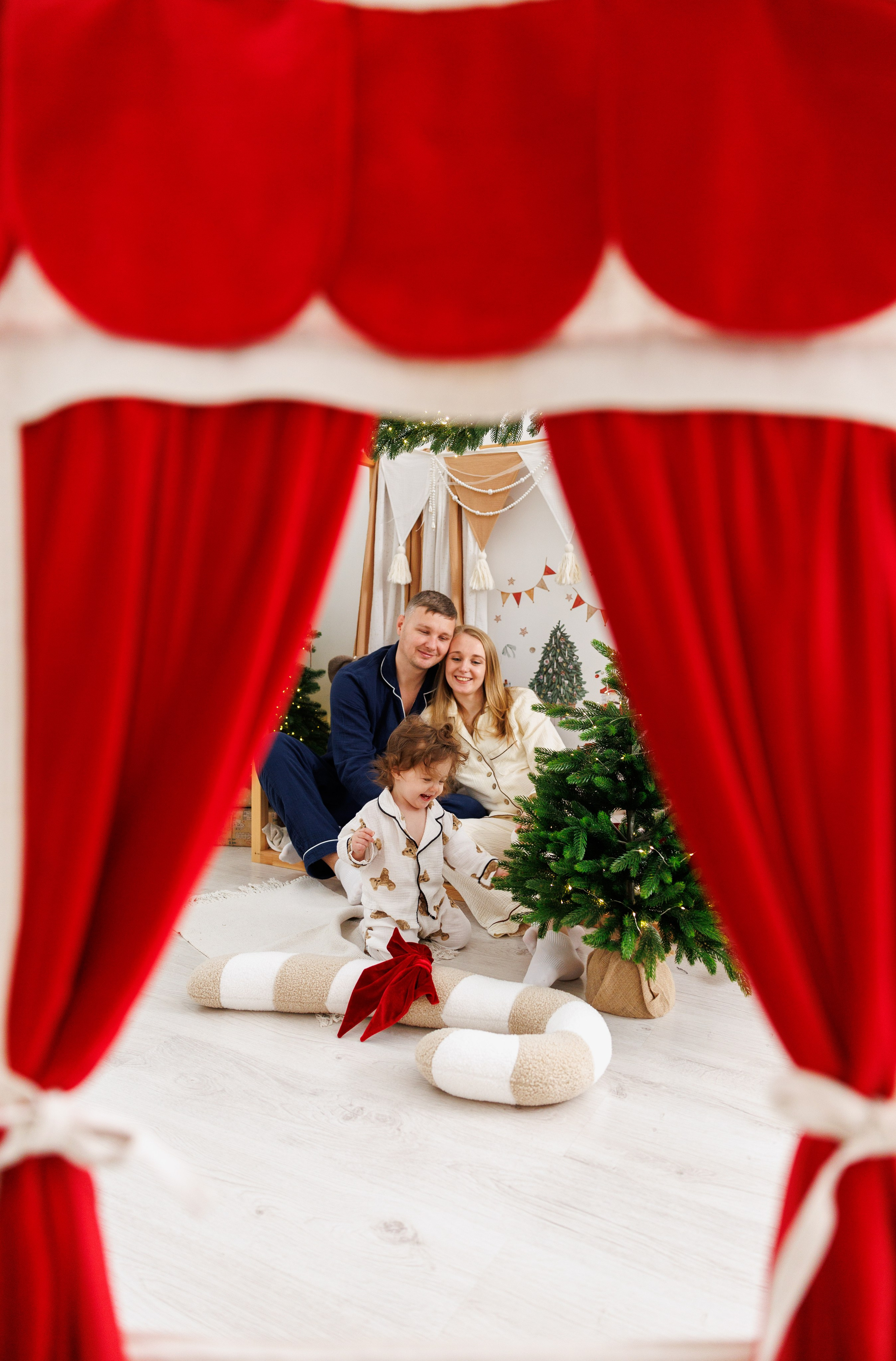 Мия 1 годик и Новый год SWEET HOME KIDS. Kharchenkotatianaweddingphoto