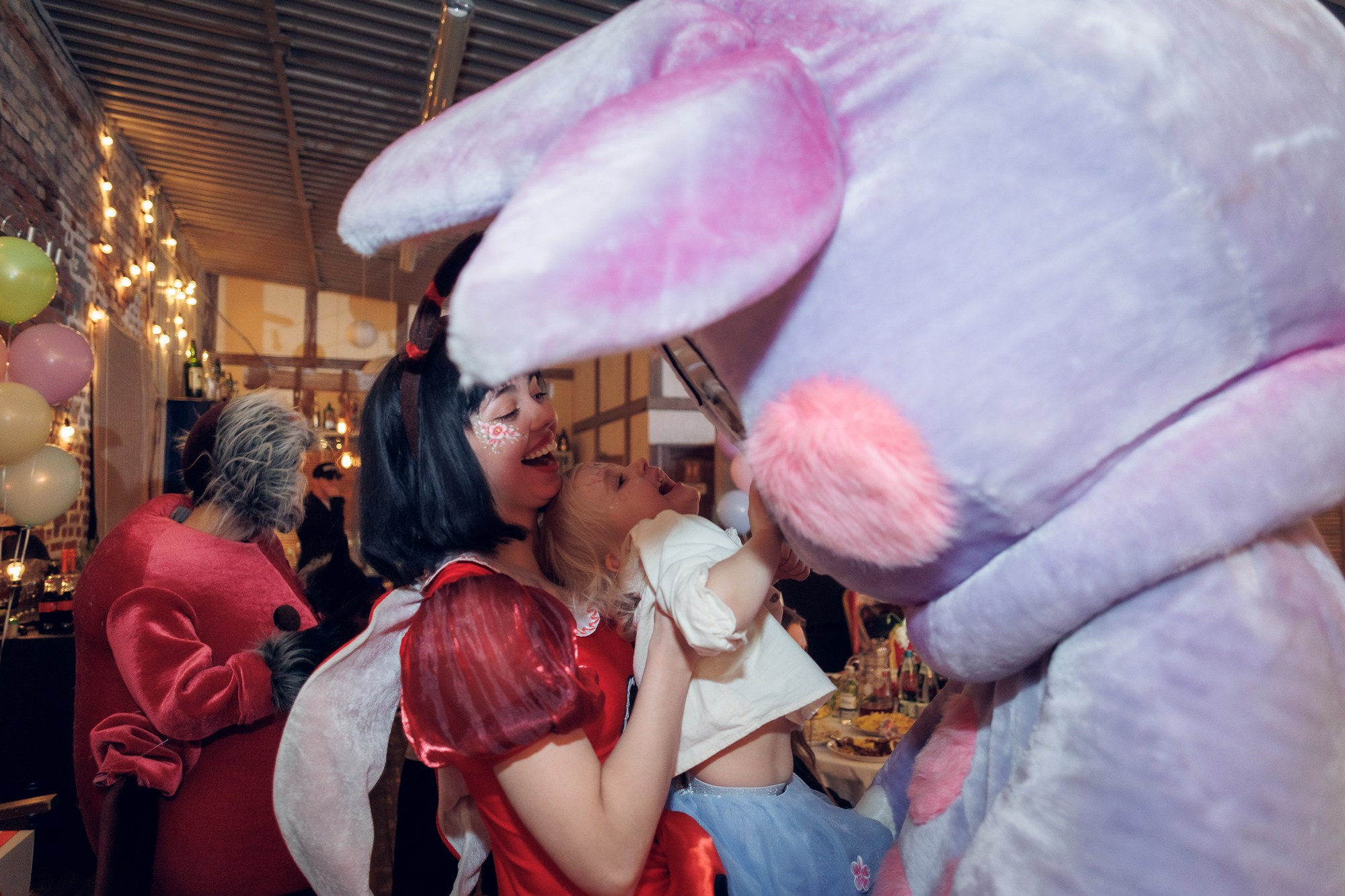 ДР В ЛОФТЕ. Свадебный и репортажный фотограф в Москве и Московской области