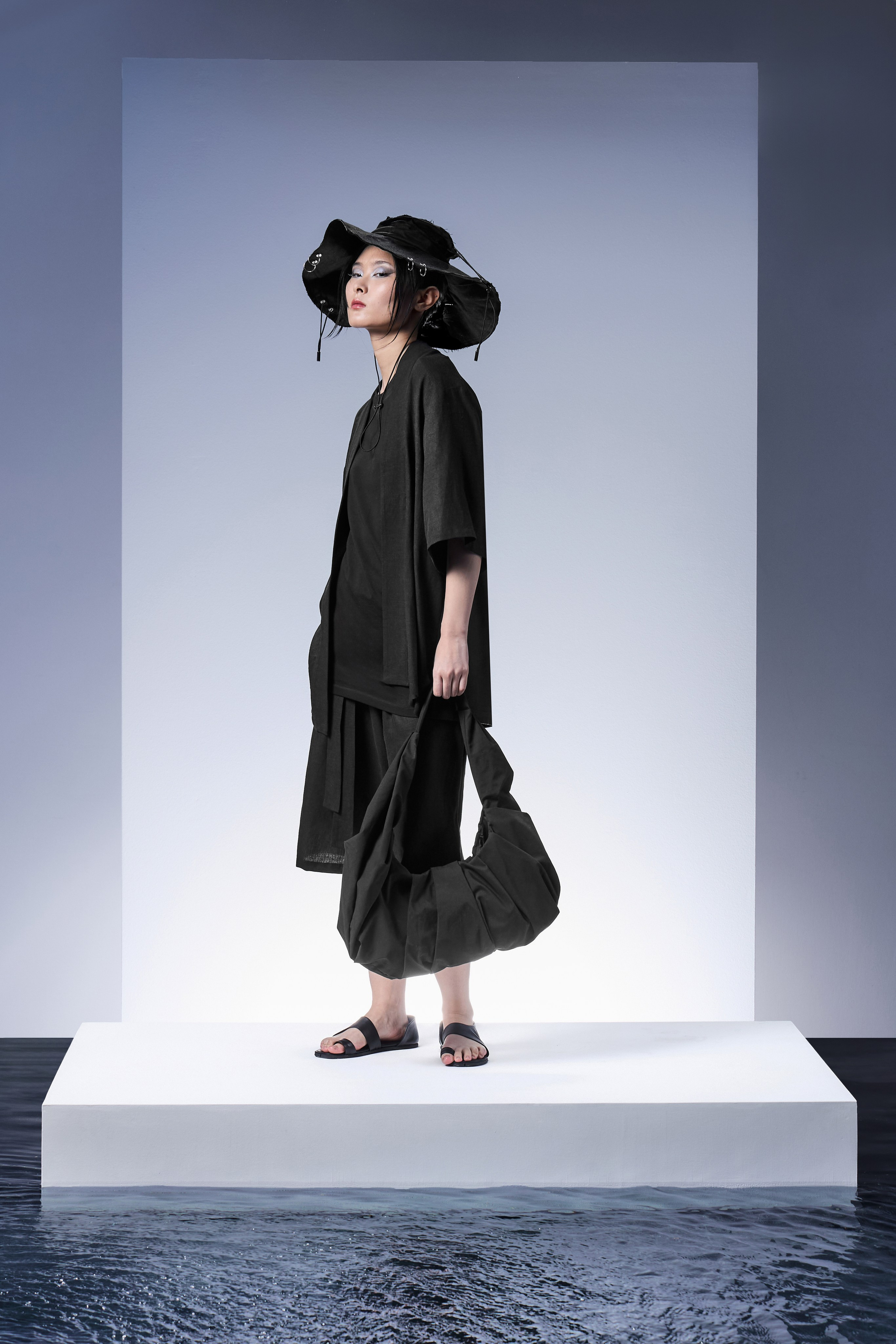 Bat Norton кампейн Asia III. Фотограф для брендов Любовь Батина (Спб/Мск)