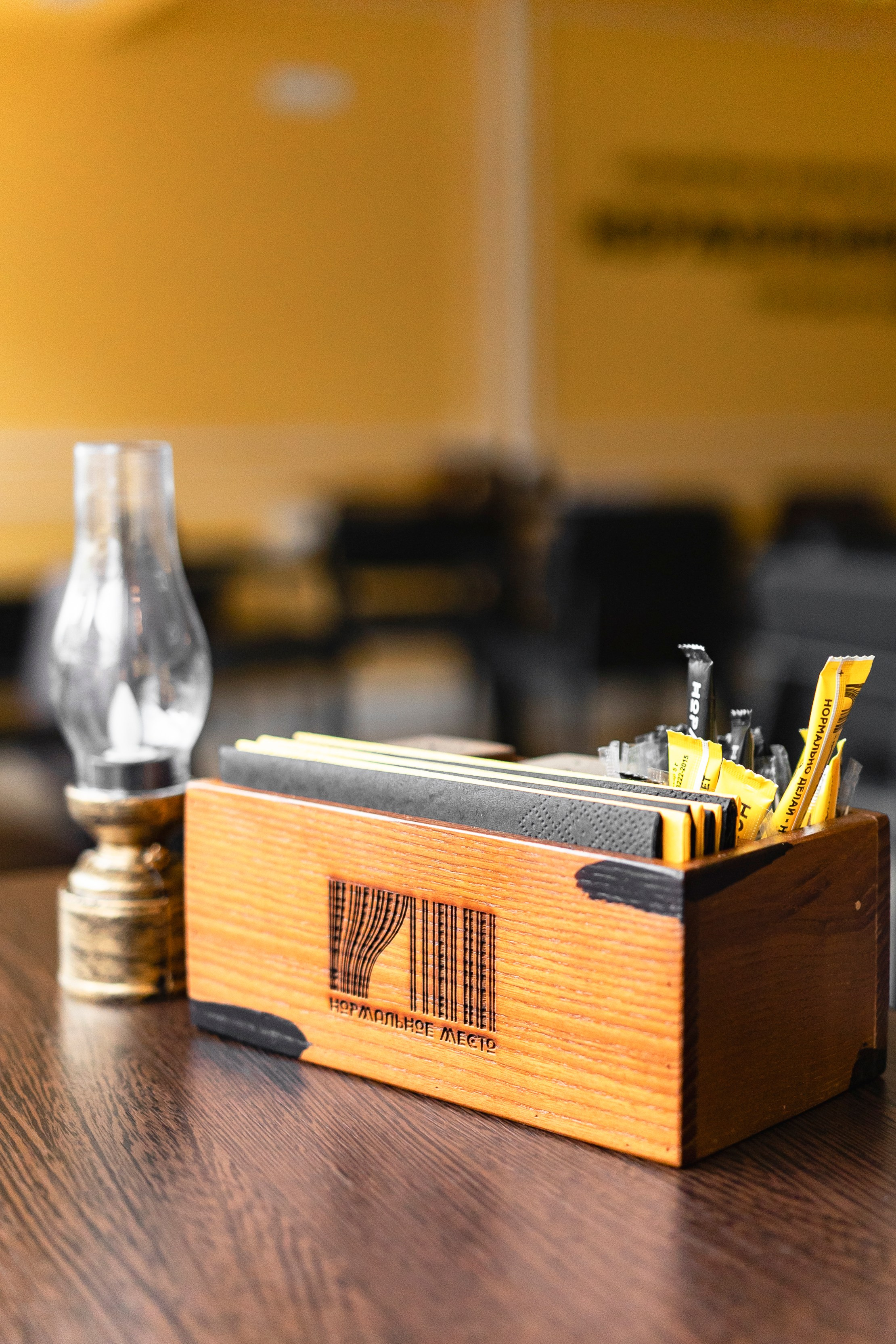 Интерьерная съемка заведения «Нормальное место». Фотограф Настя Конник | Пятигорск | Эльбрус | Домбай | Архыз