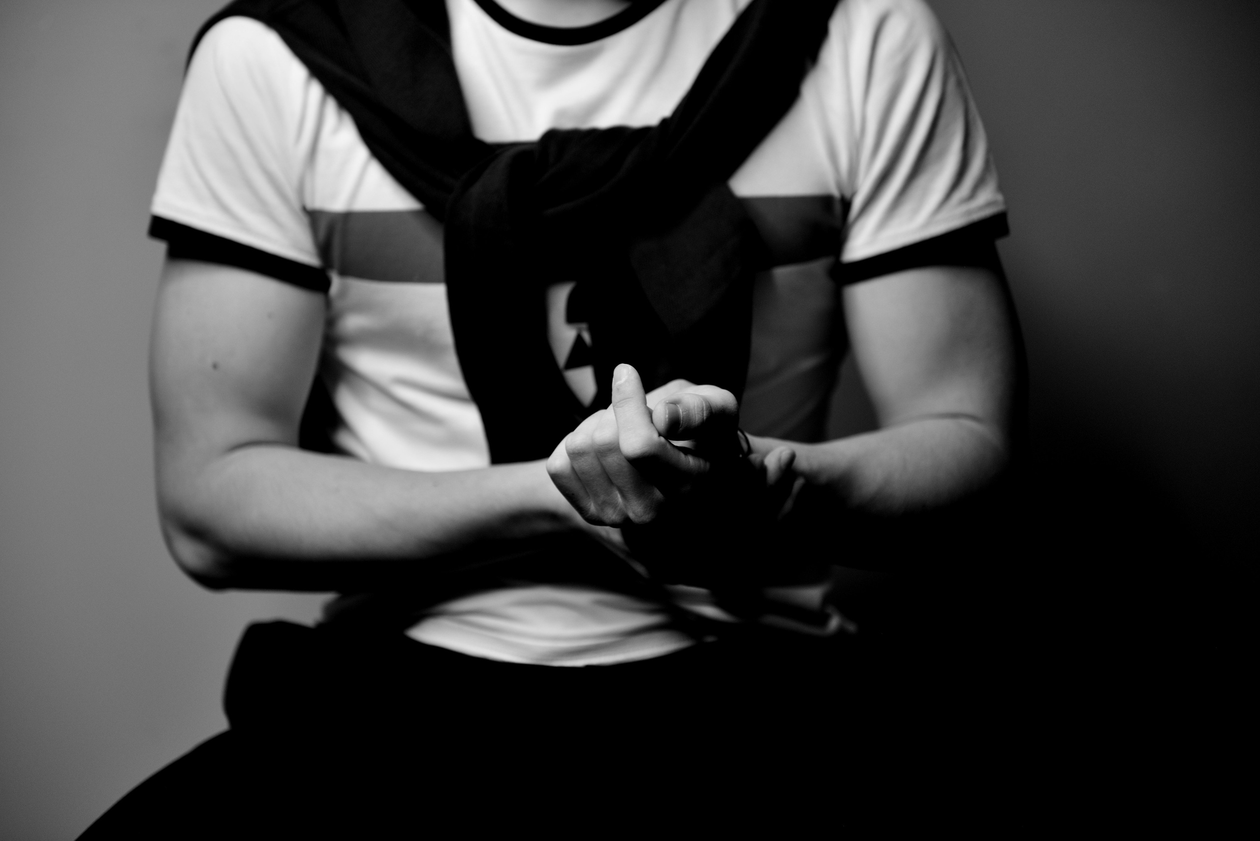 Какими могу быть мужские руки?