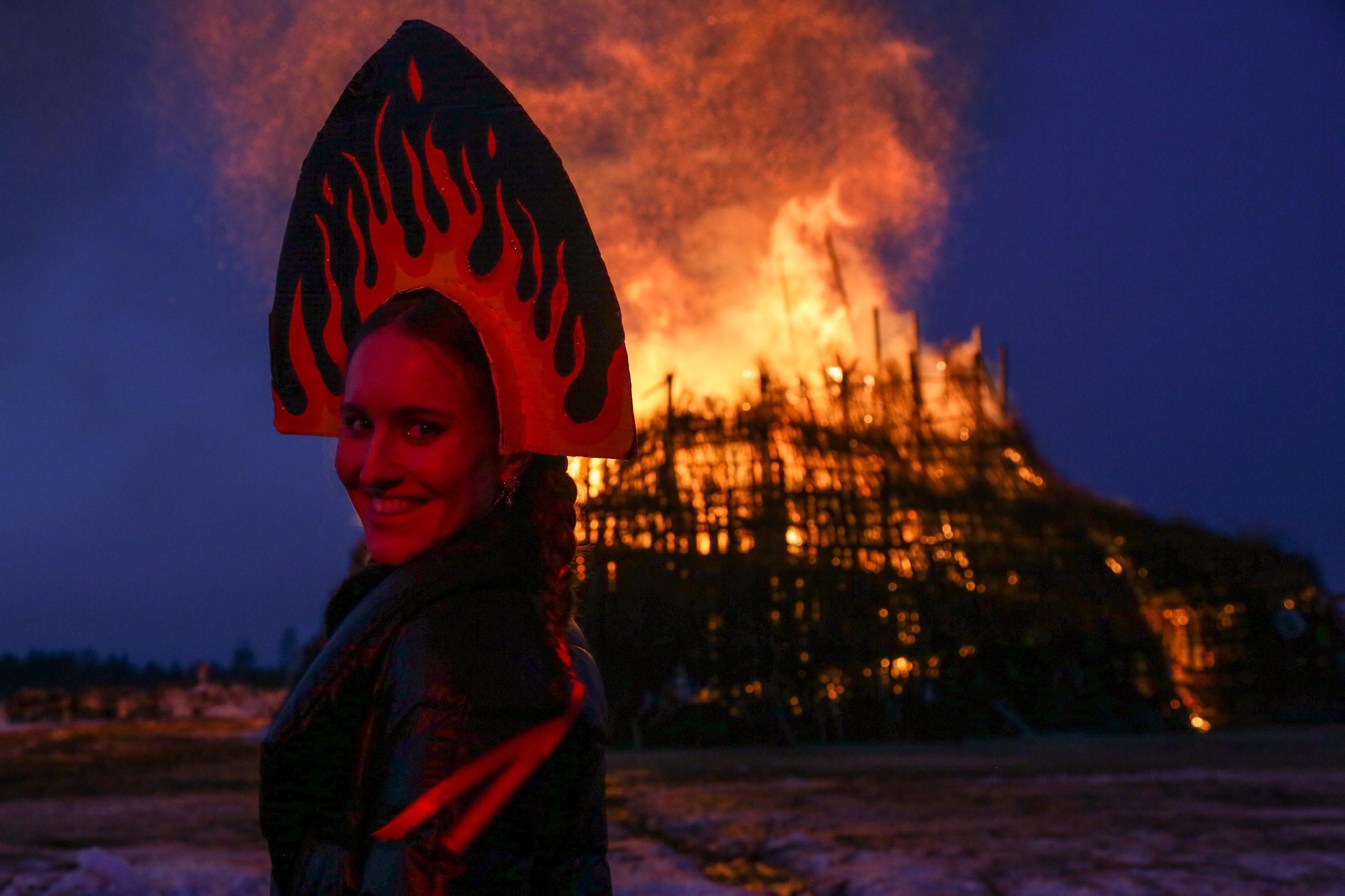 Масленица в Никола-Ленивце. Репортажный фотограф в Москве Зуйко Оксана