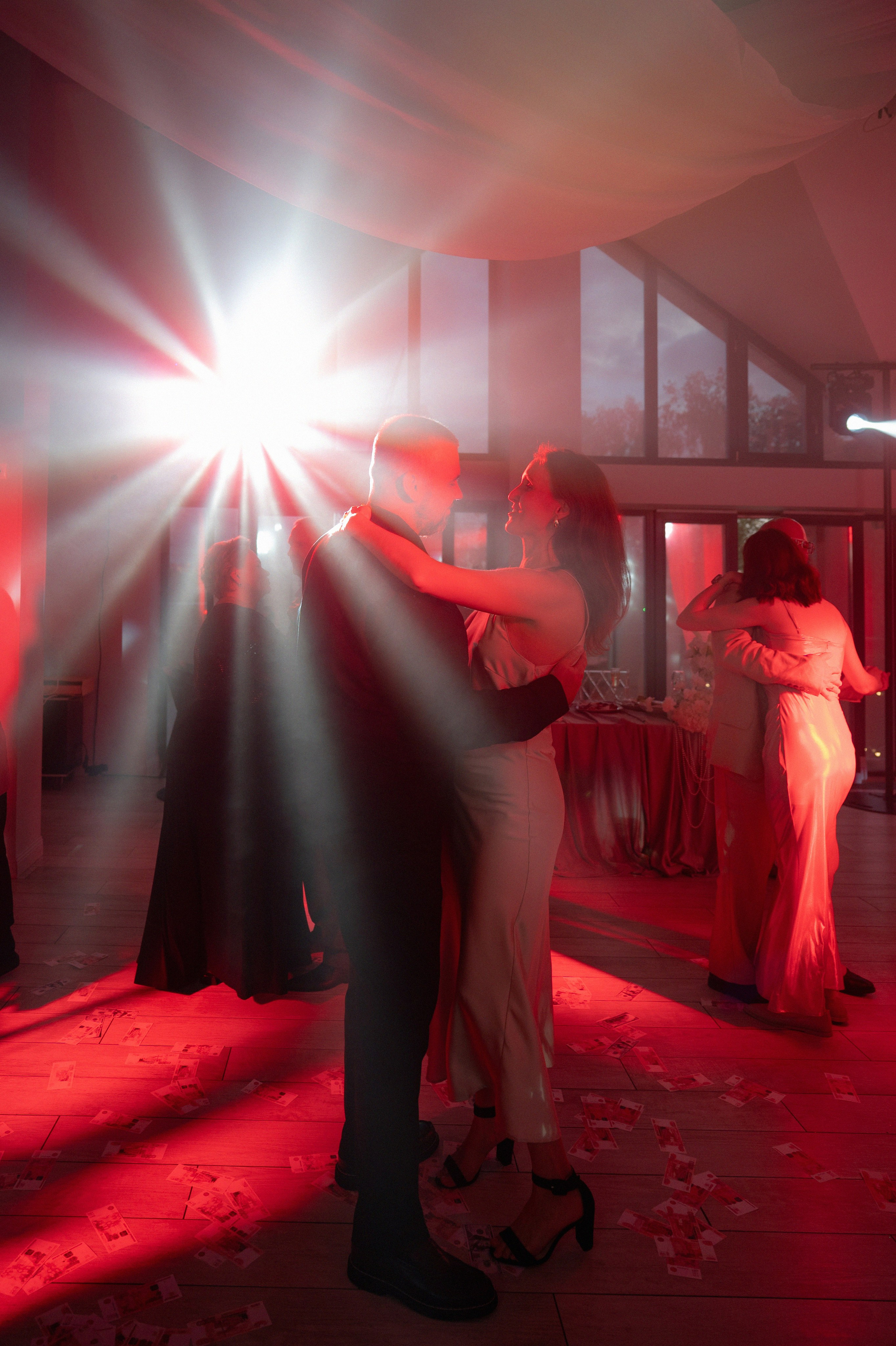 Николь и Артем Теплица парк. Свадебный фотограф Раменское-Москва