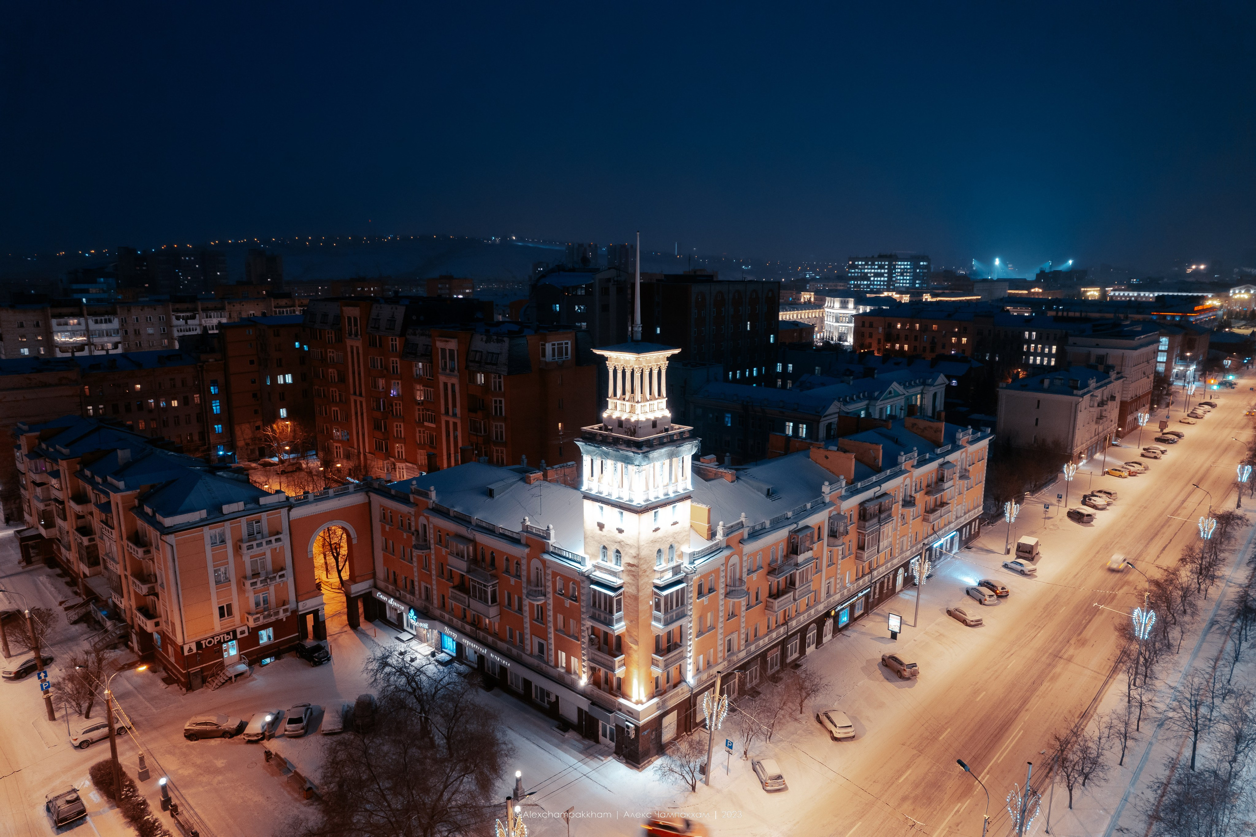 Городской пейзаж | Стрит. Репортажный фотограф Красноярск Алекс Чампакхам