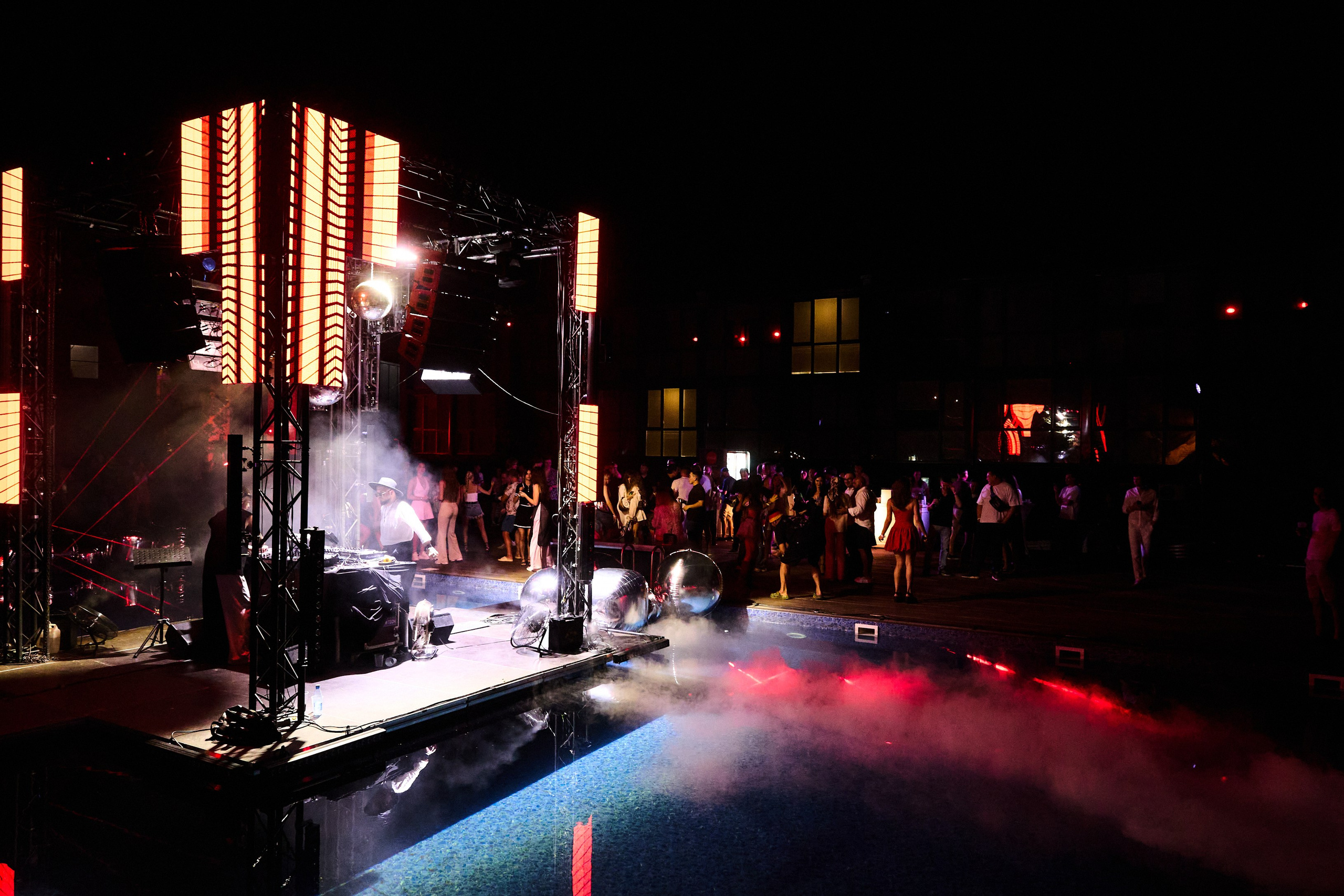 FACE2FACE. Фотограф Максим Маркелов