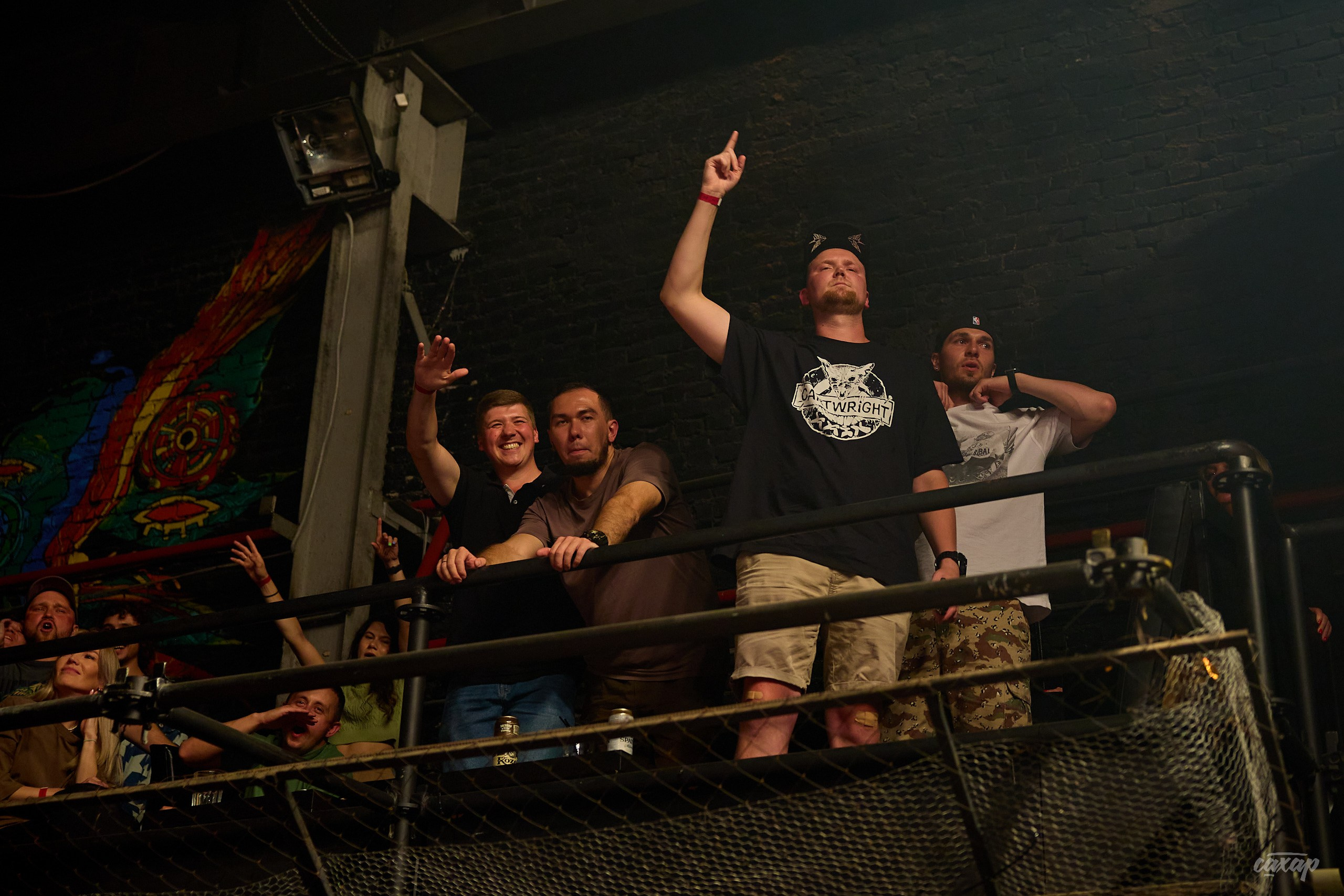 ONYX. Профессиональный фотограф в Екатеринбурге Юра Сахар