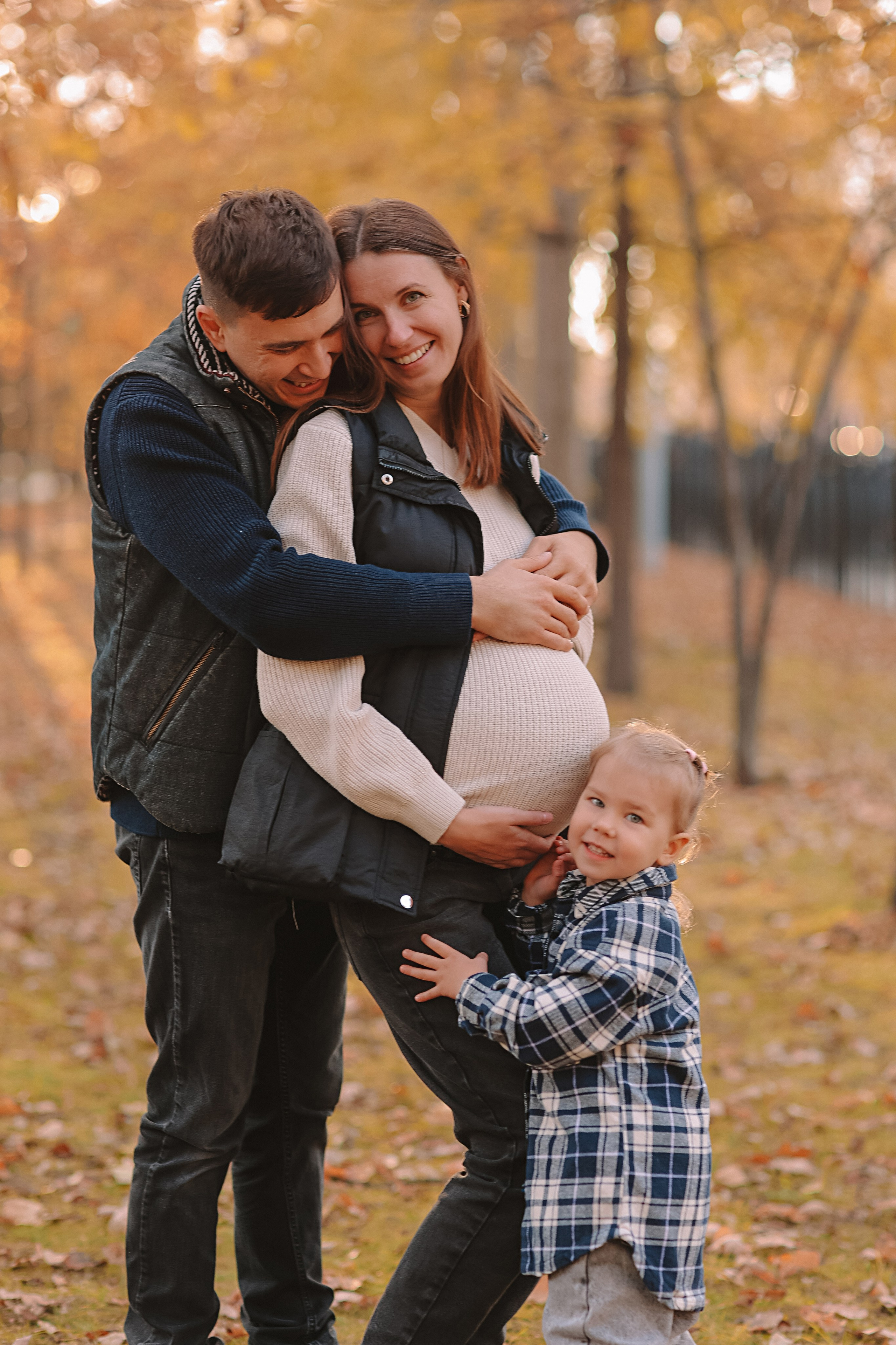 Осень. Семейный фотограф Тюмень, фотограф на роды Салмина Мария